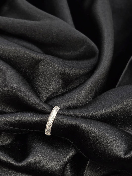 SILVER RING SIZE 6 GR070