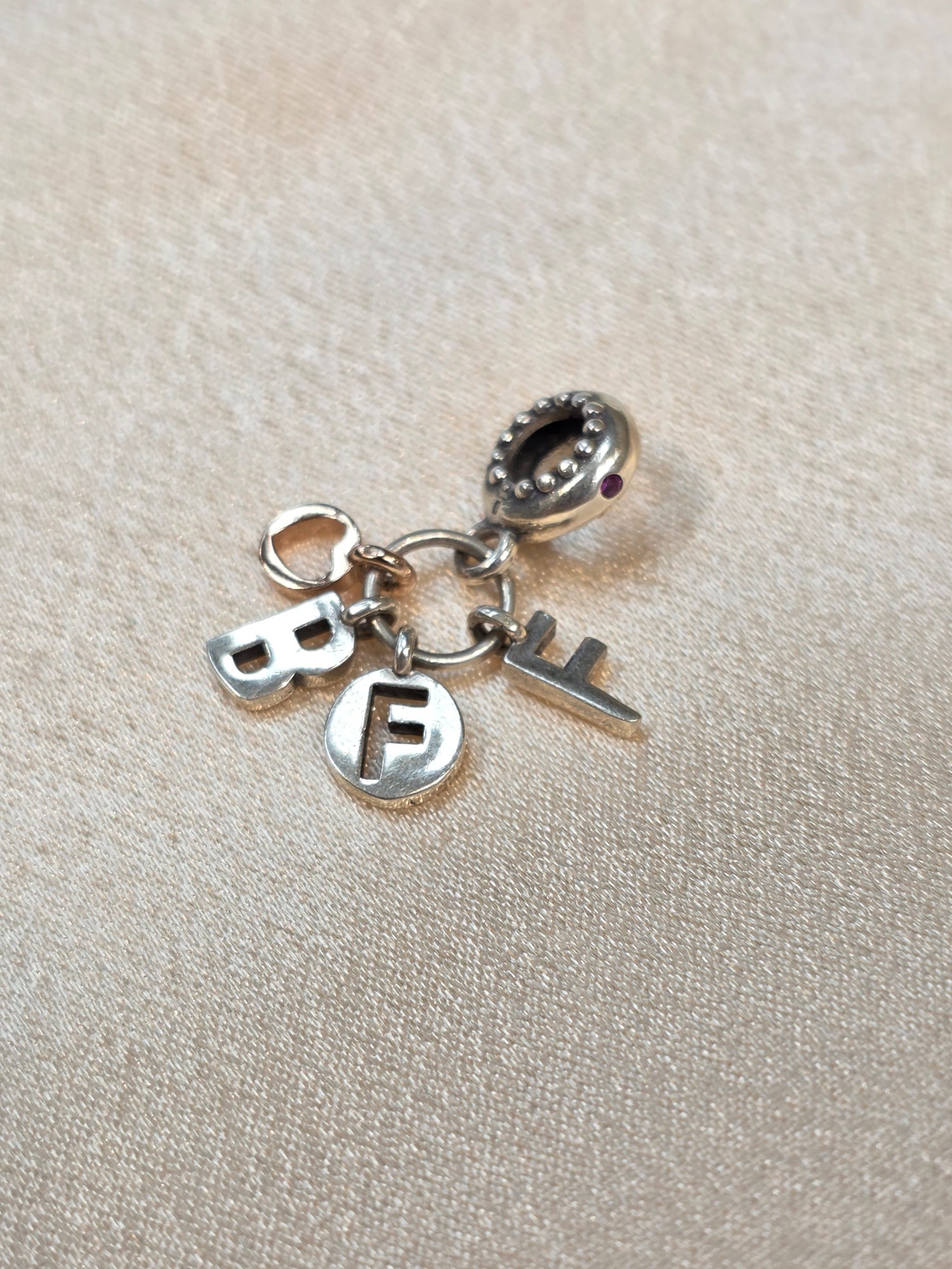 PANDORA BFF CHARM PC119