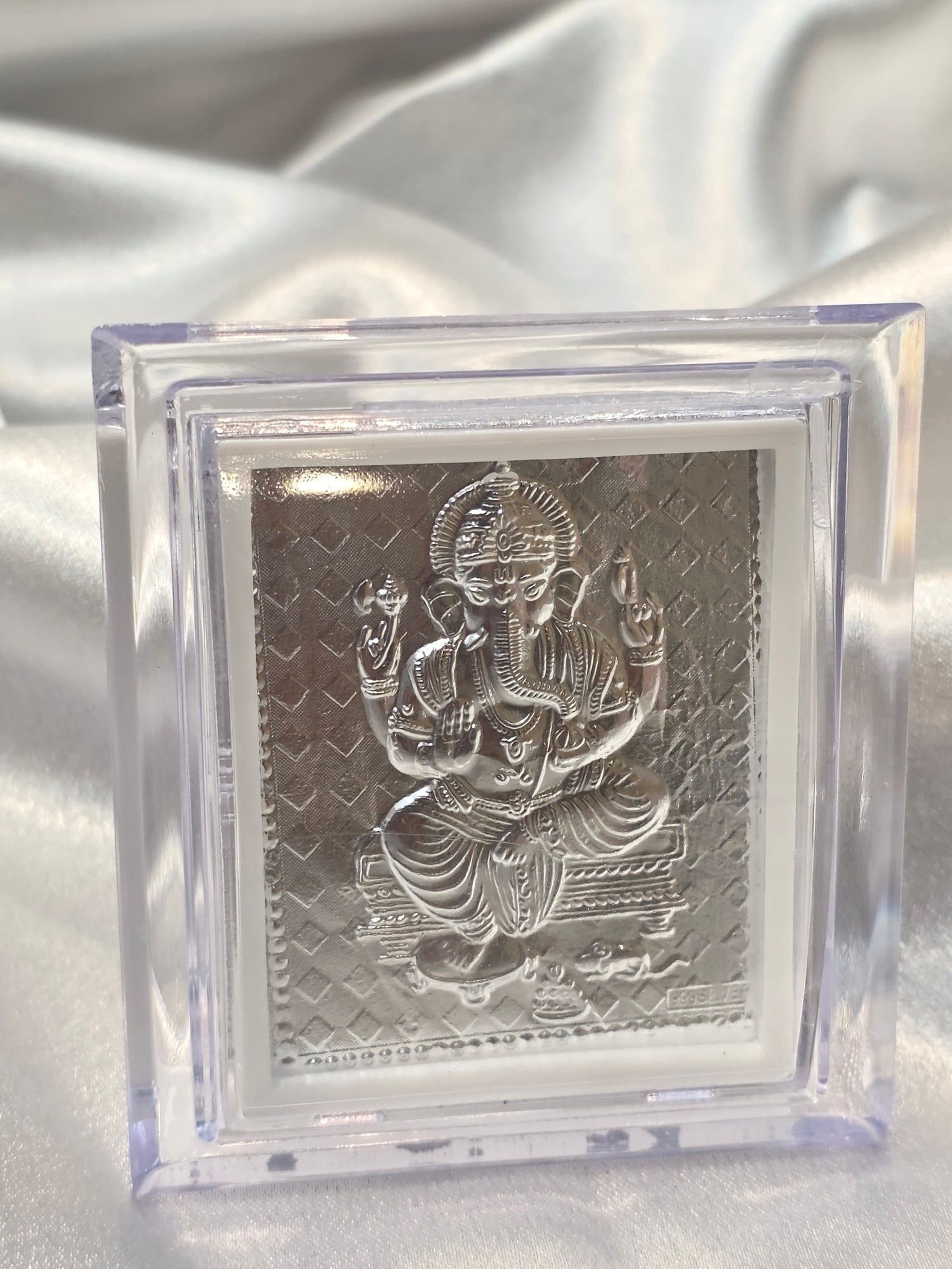 PURE SILVER GANESH JI CAR-FRAME AC329