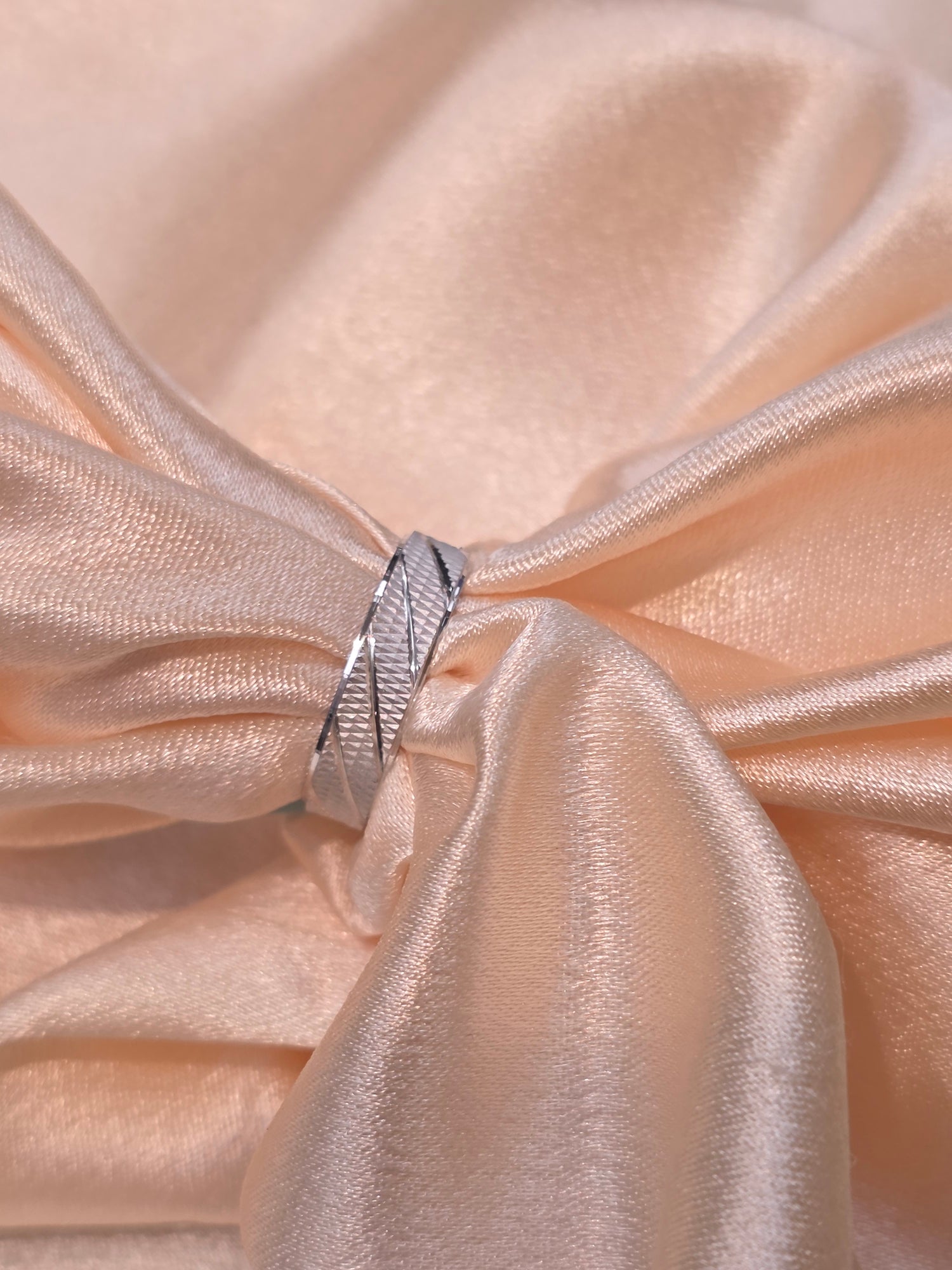 SILVER BAND SIZE 7 GR360