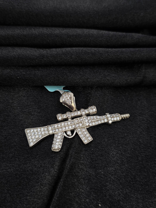BOYS SILVER PENDANT BP009