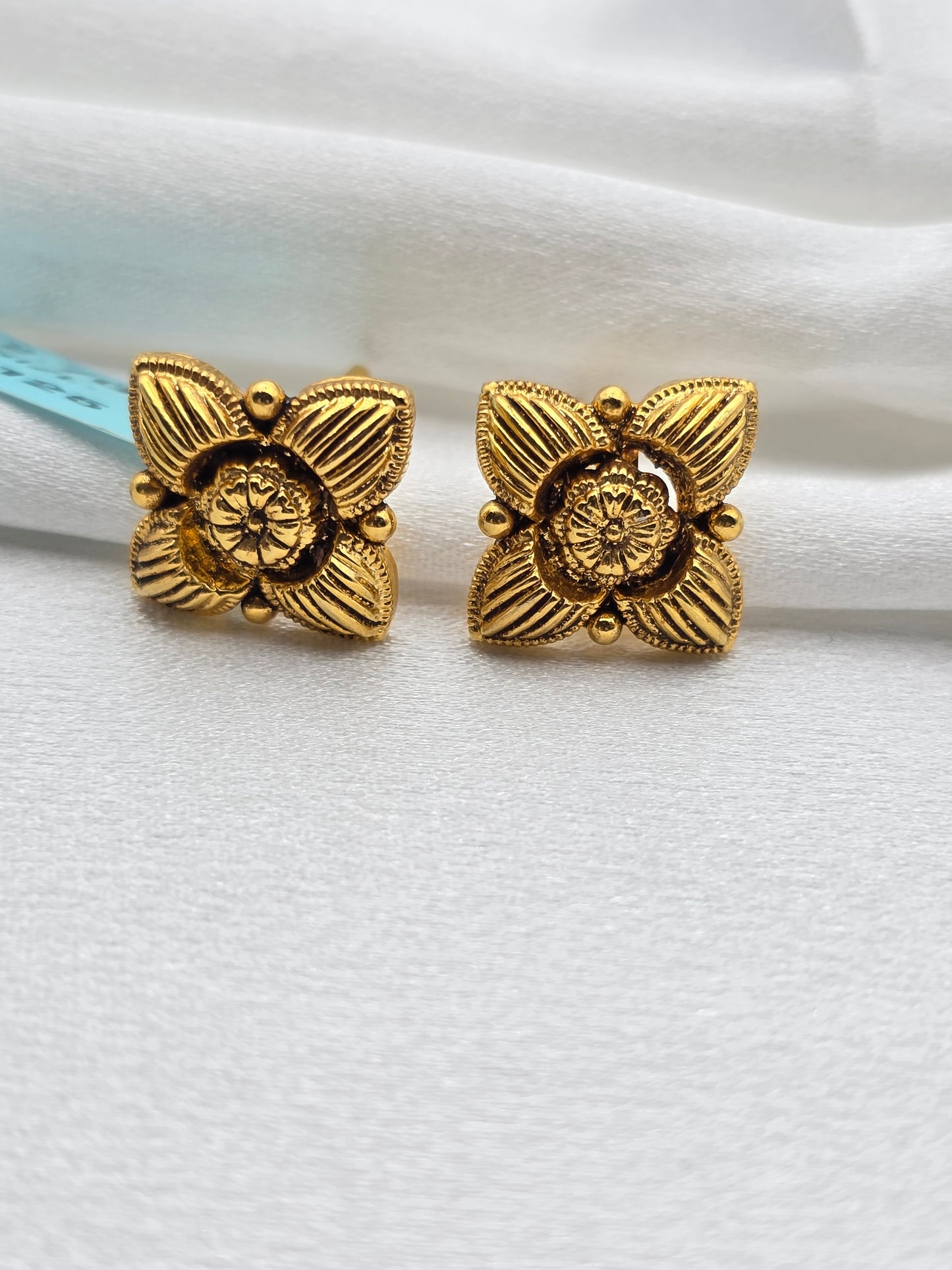 GOLD PLATED EARRINGS GPI078
