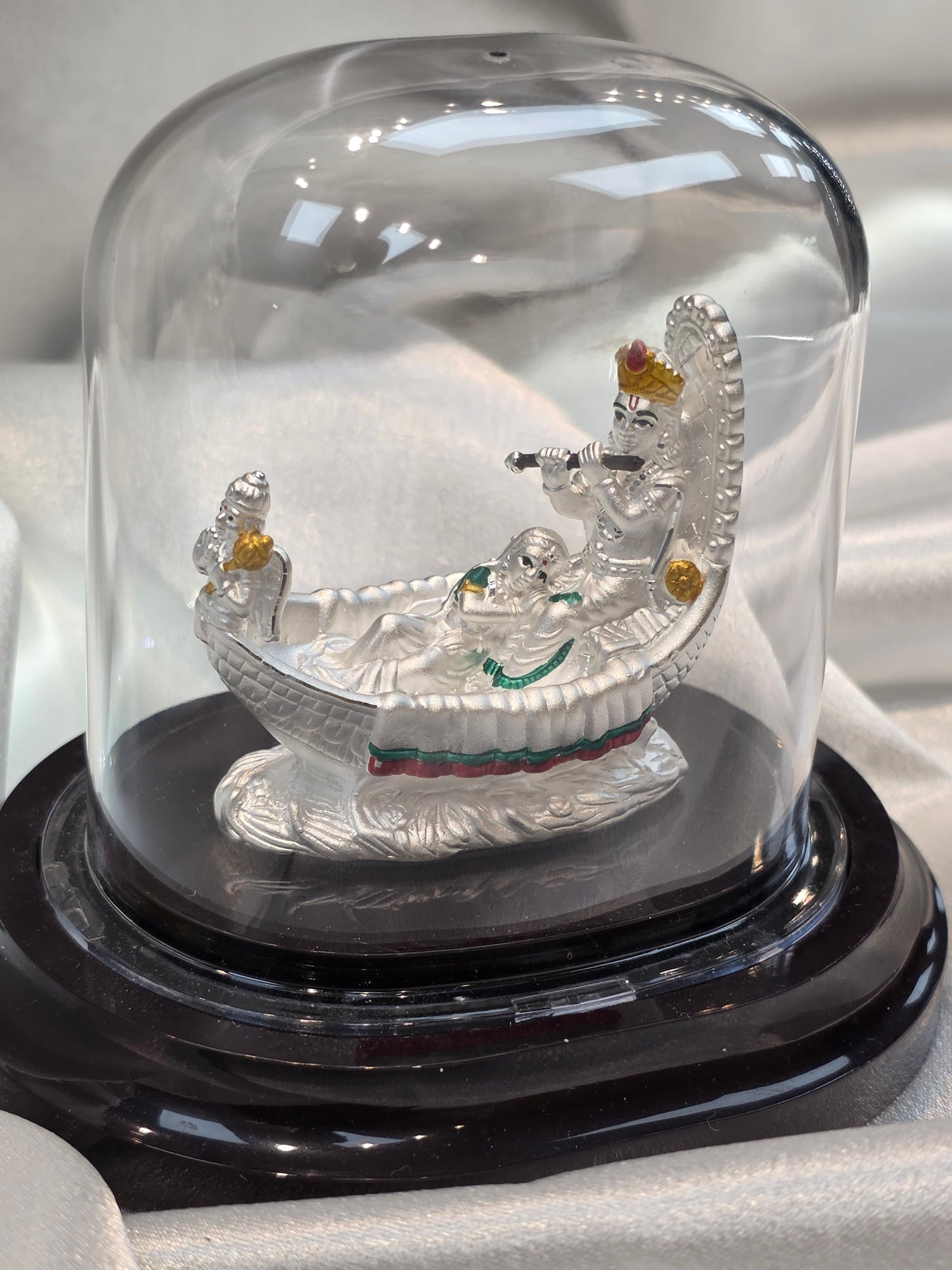 PURE SILVER RADHA KRISHNA JI FRAME IDOL AC294