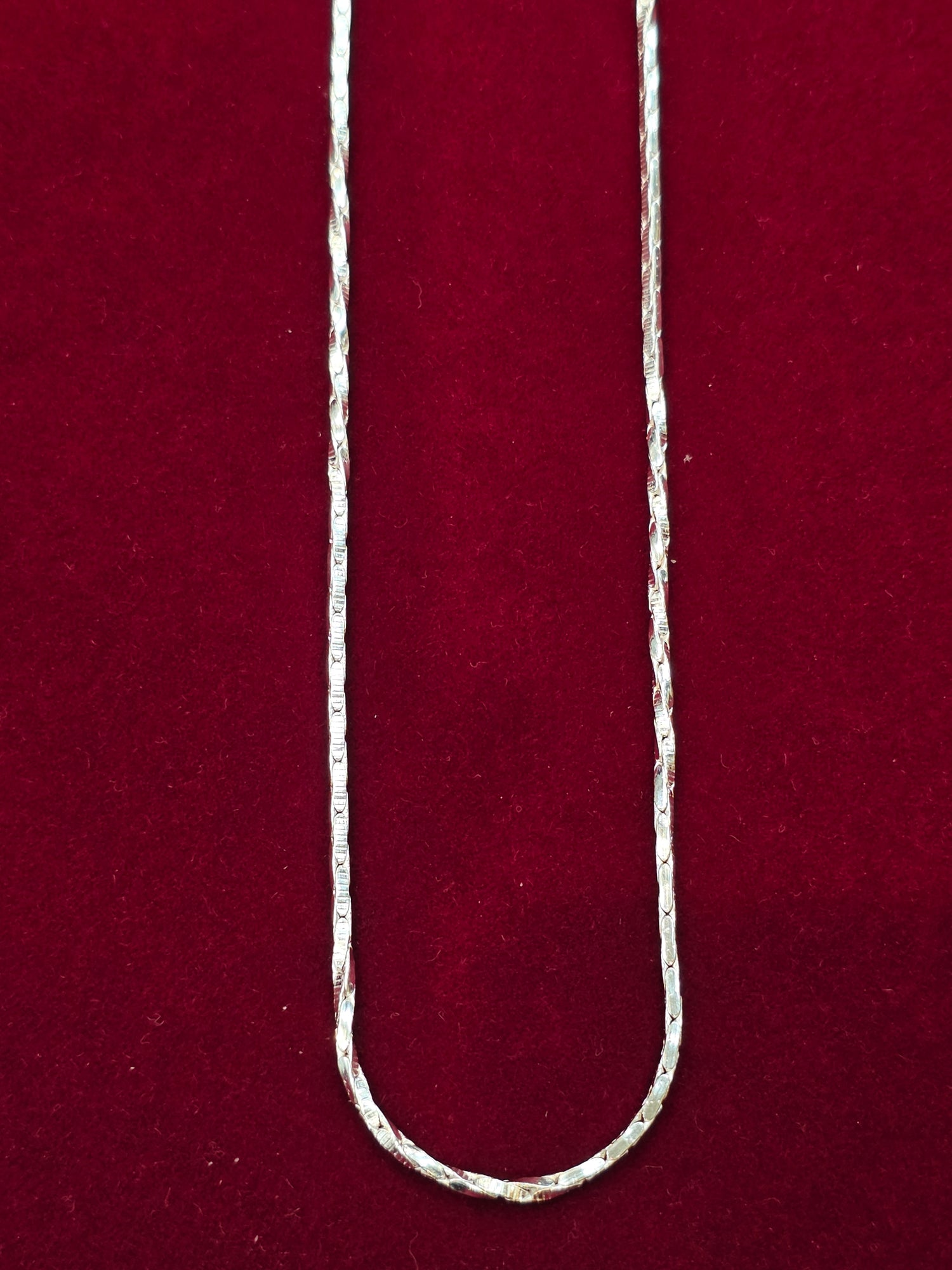 SILVER CHAIN GC044