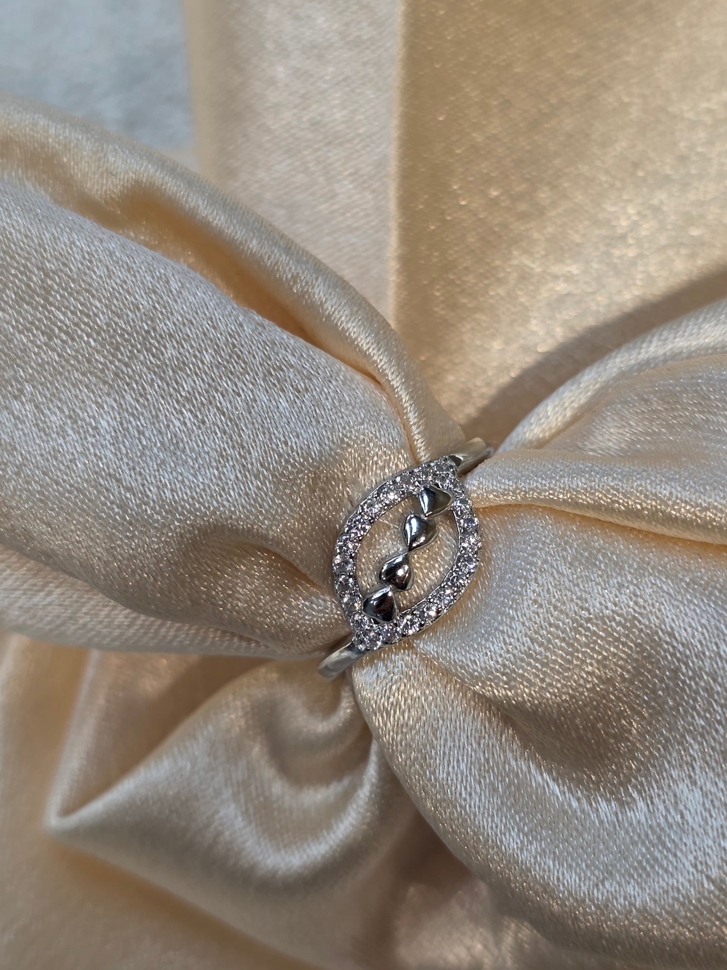 SILVER RING SIZE 5 GR526