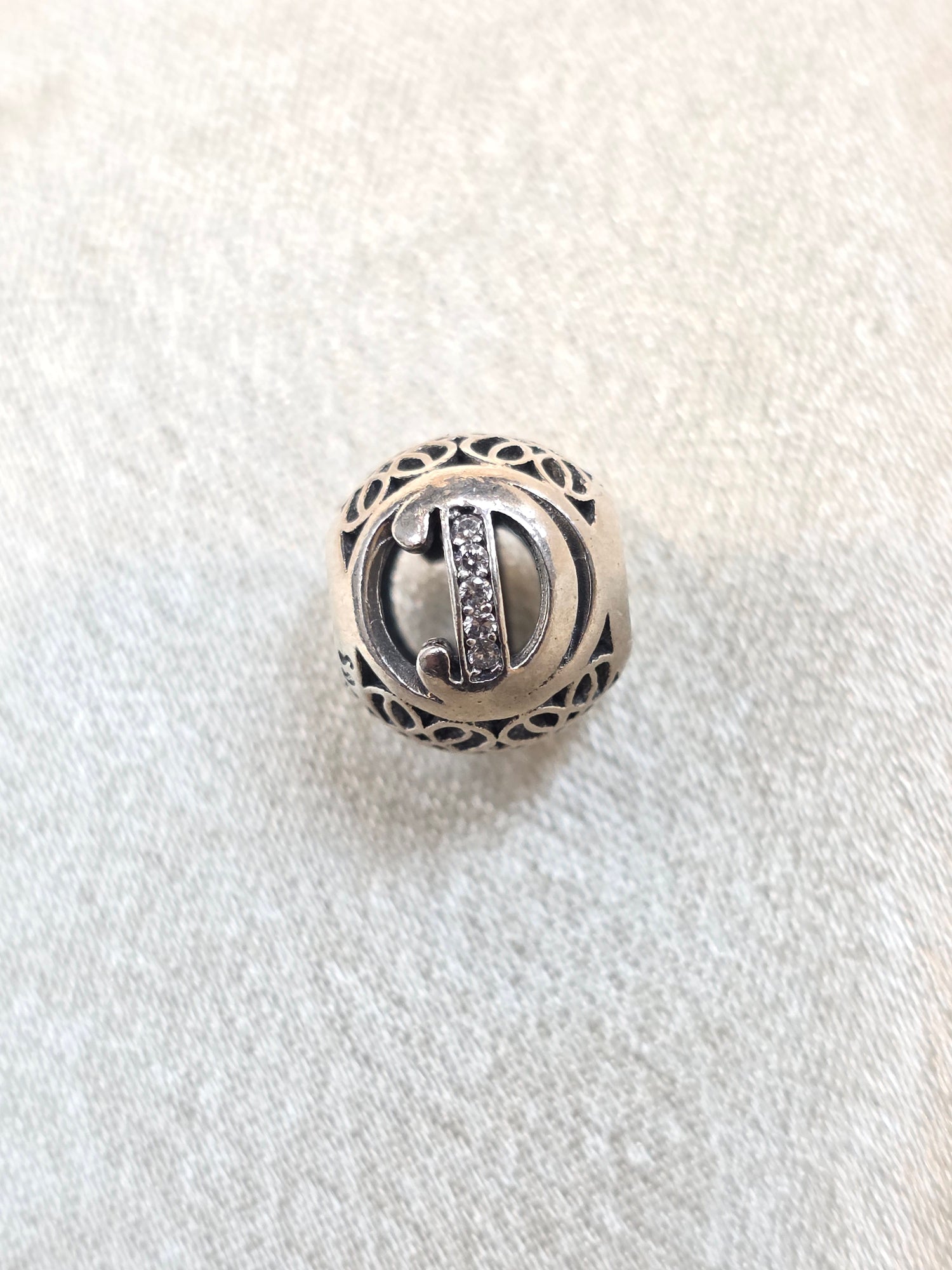 PANDORA ALPHABET D CHARM PC403