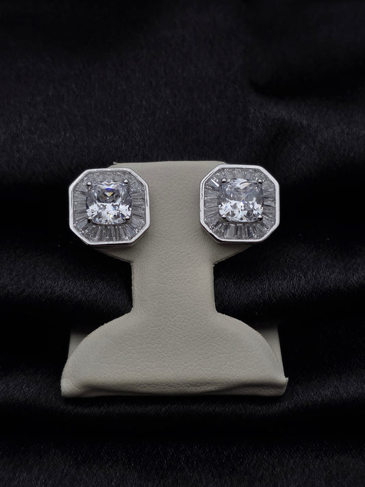 SILVER EAR STUDS GE604