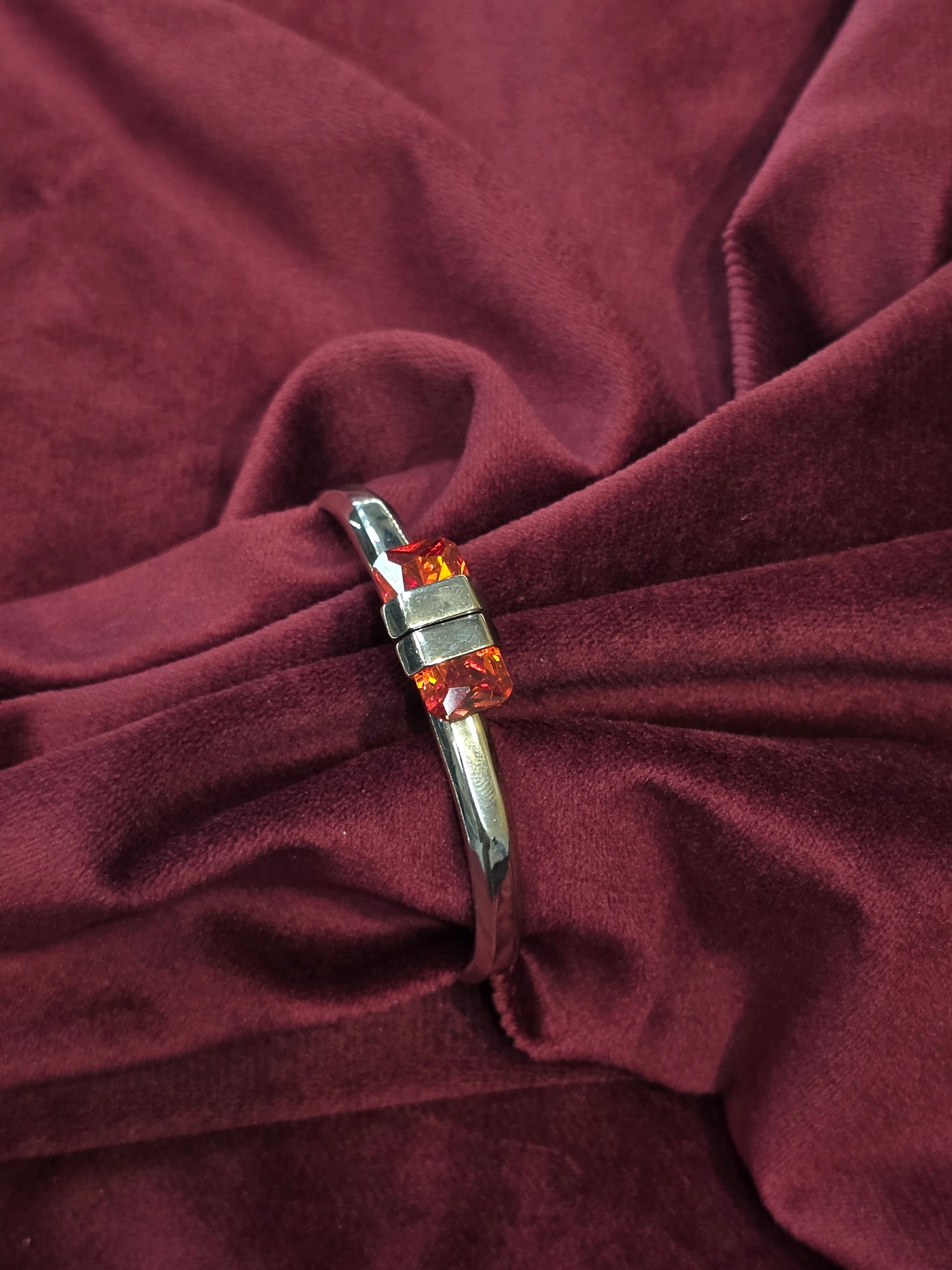 SILVER BANGLE BRACELET GB024