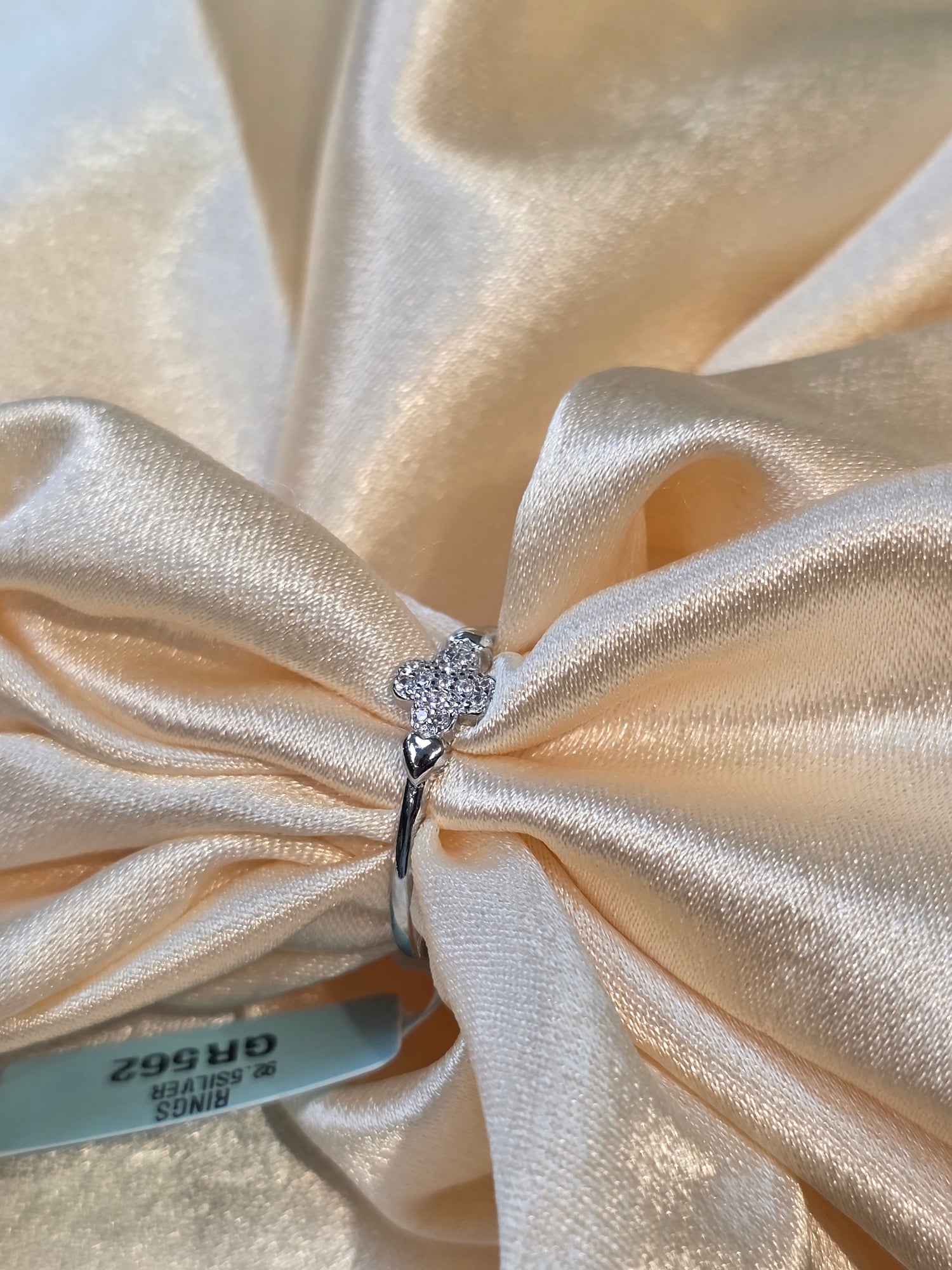 SILVER RING SIZE 9 GR562