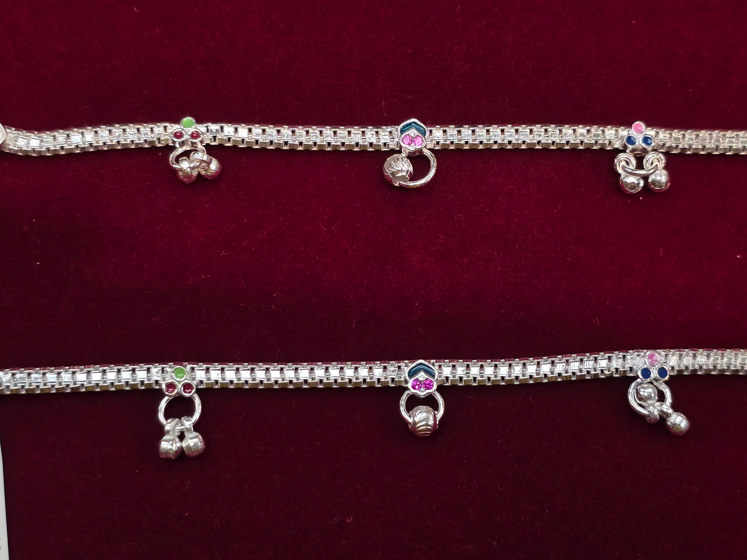 BABY SILVER ANKLETS SIZE 5 IN BJ095