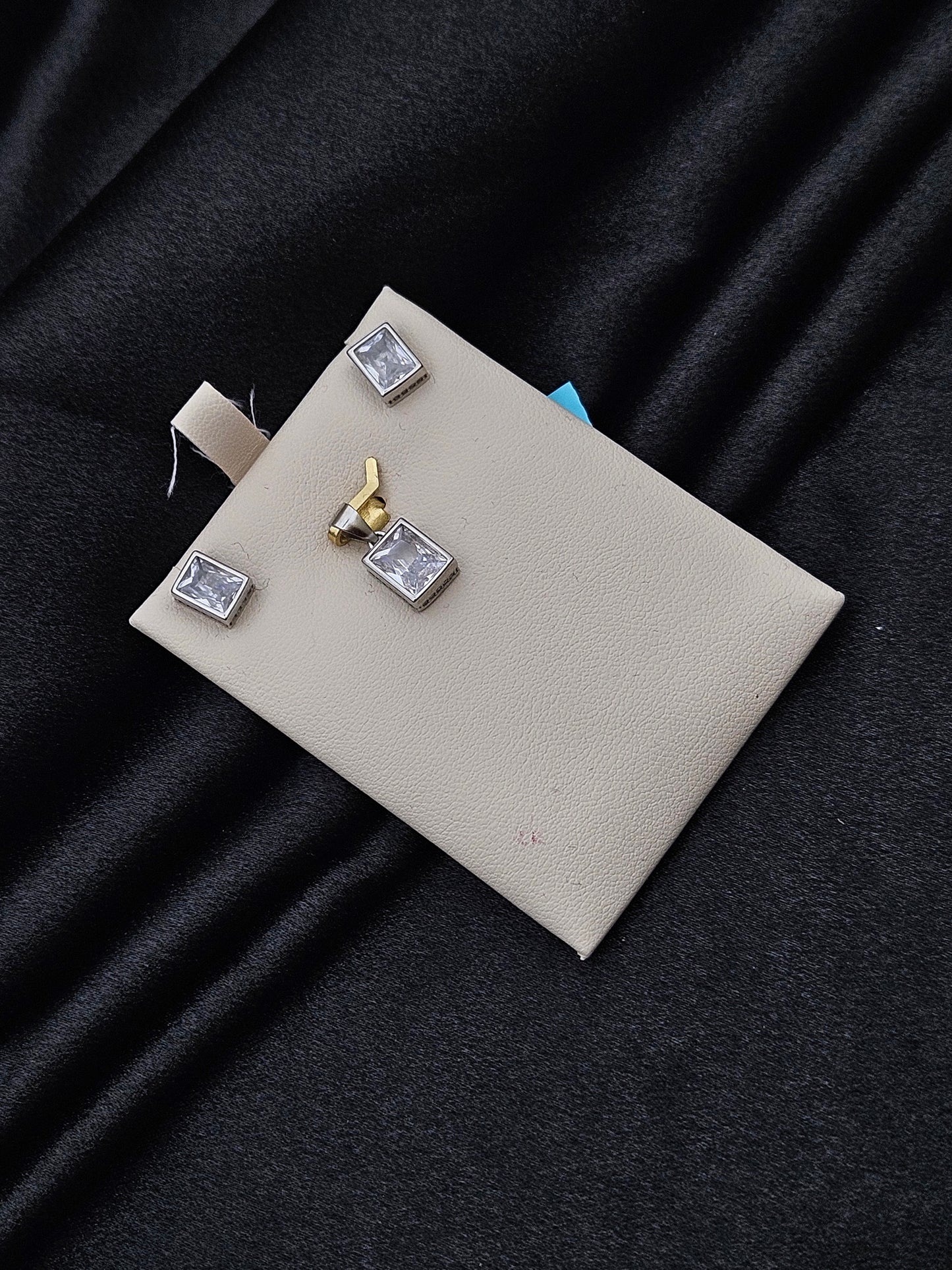 SILVER PENDANT SET PS028
