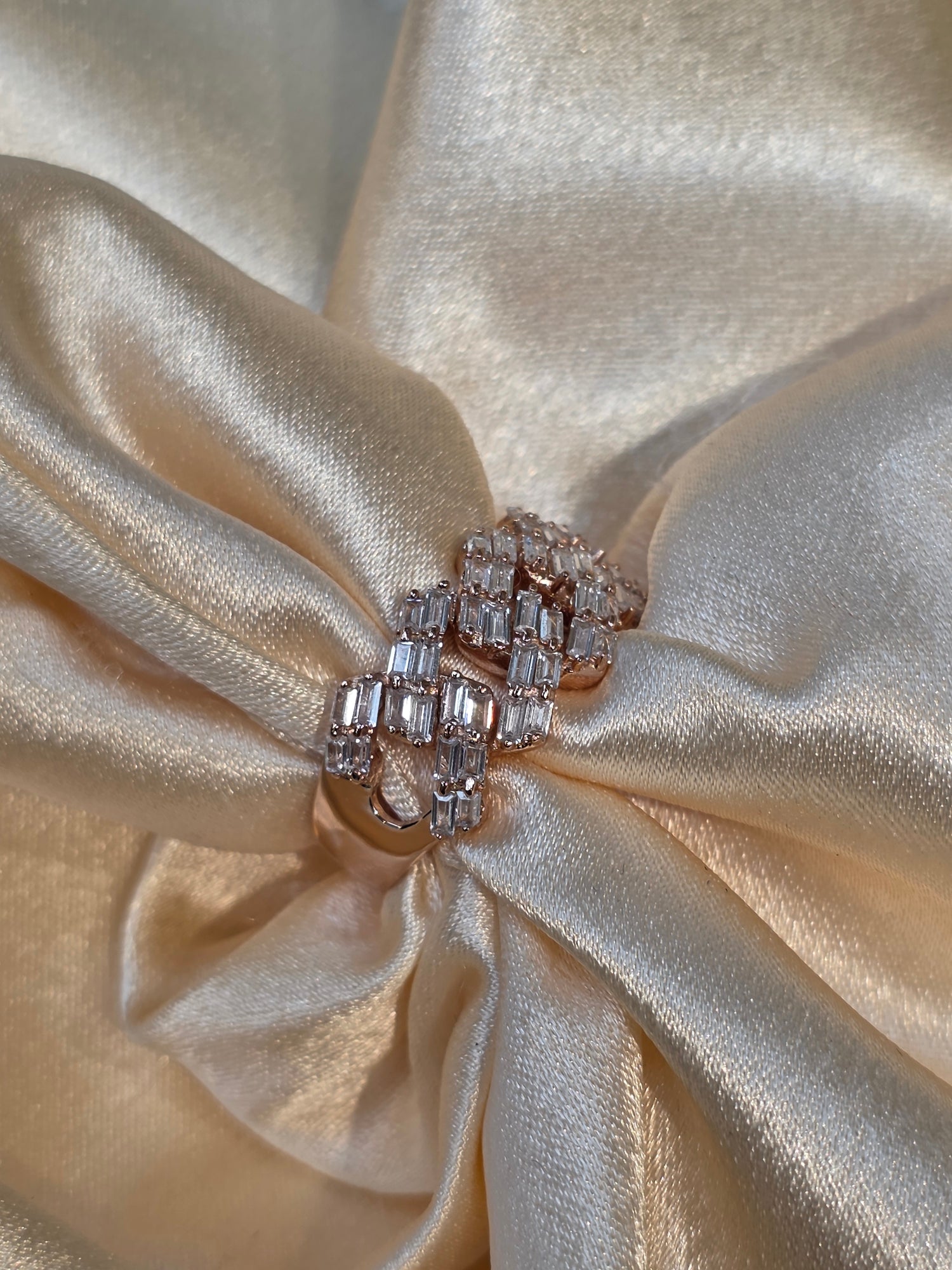 BOYS SILVER RING SIZE 10 BR035