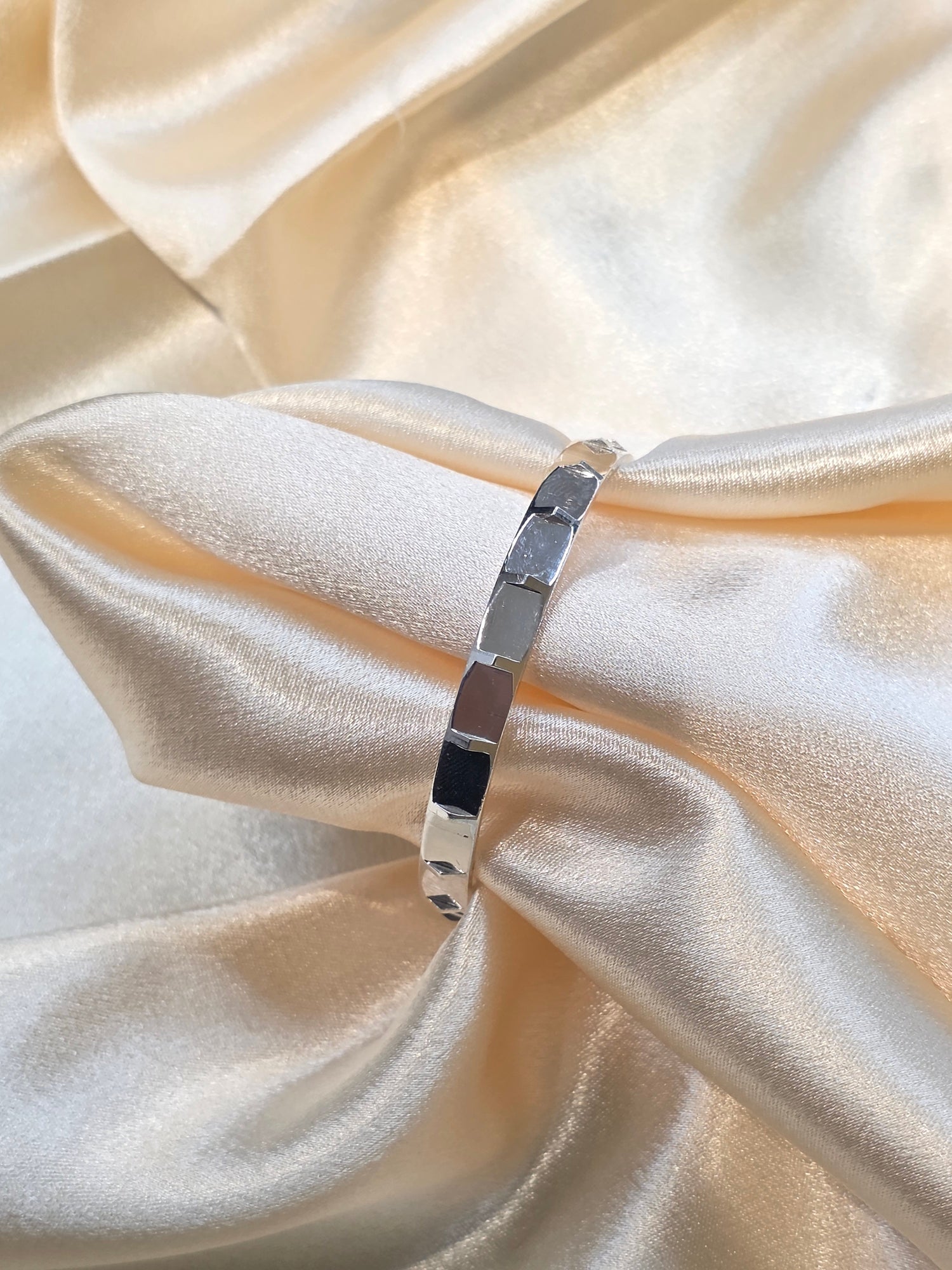 BABY SILVER KADA SIZE 2.1 KB047