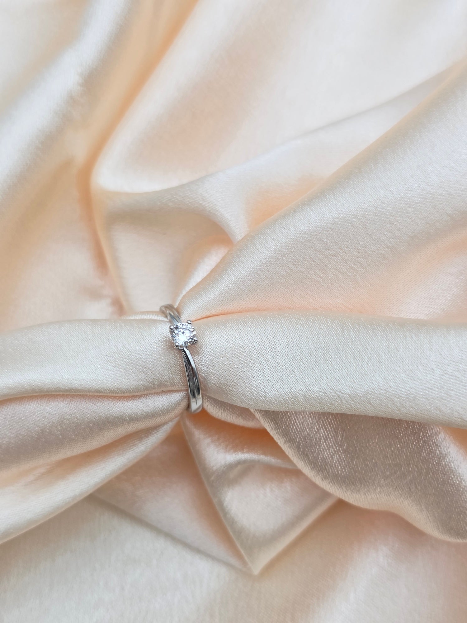 SILVER RING SIZE 6 GR031