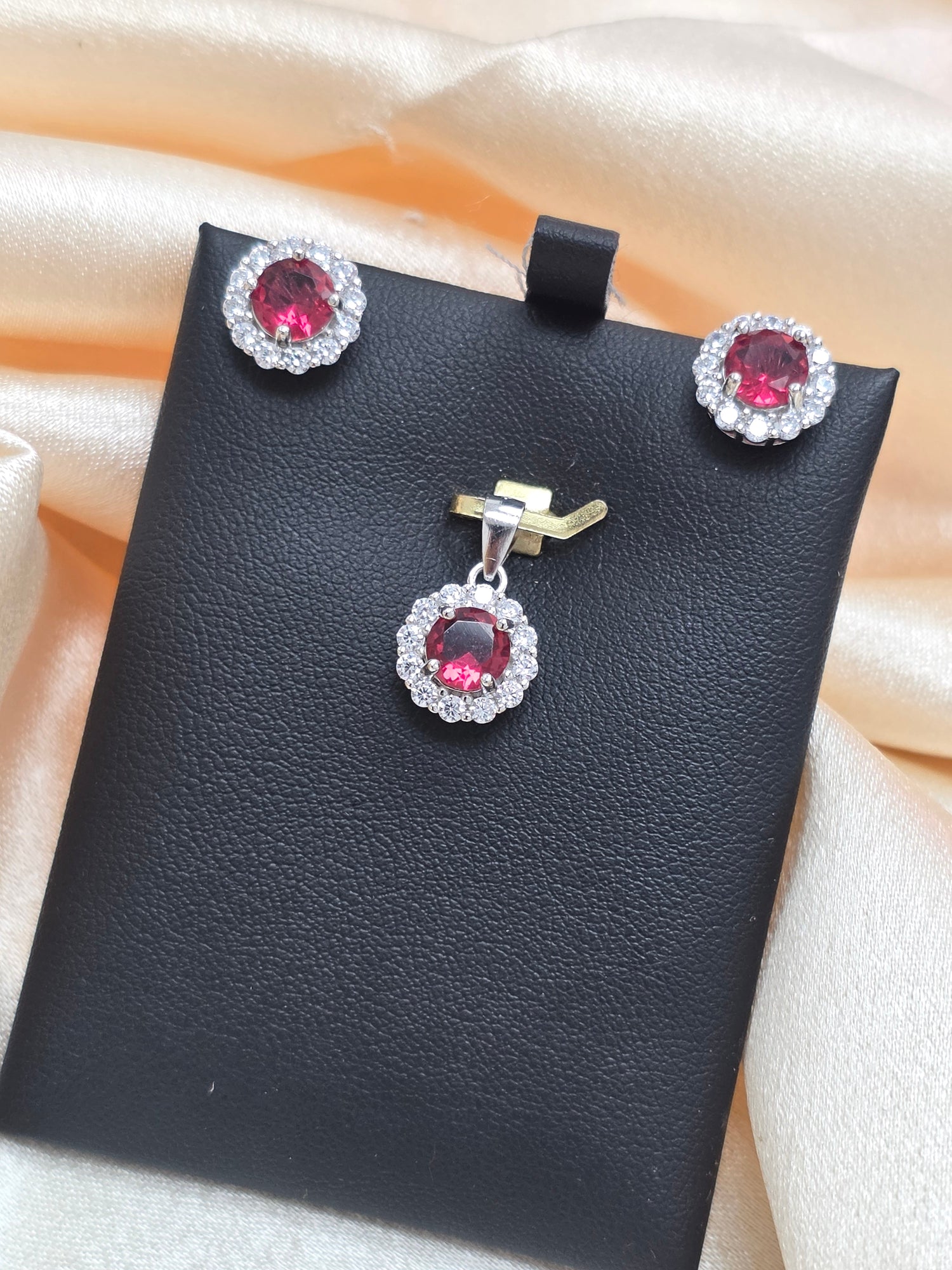 SILVER PENDANT SET PS041