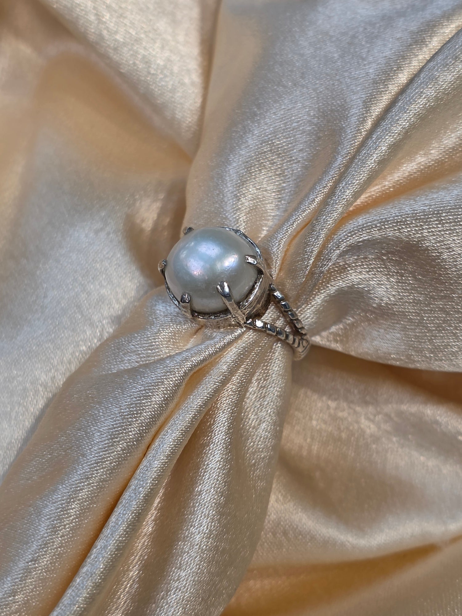 PEARL RING SIZE 9 GR292