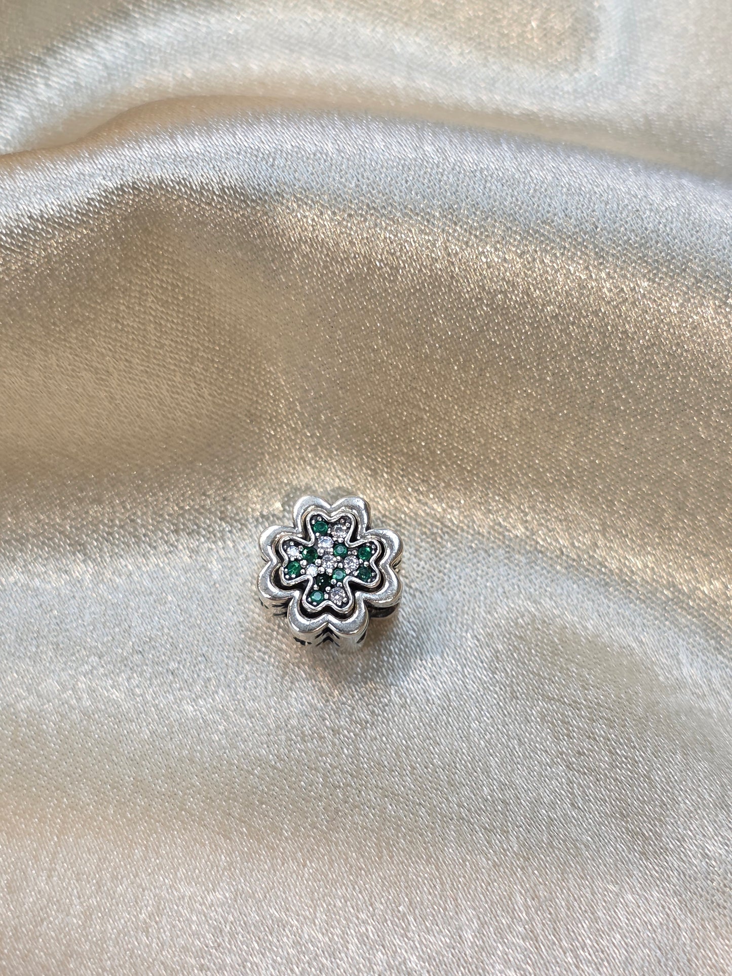 SPLITTABLE FOUR LEAF CLOVER PANDORA CHARM PC191