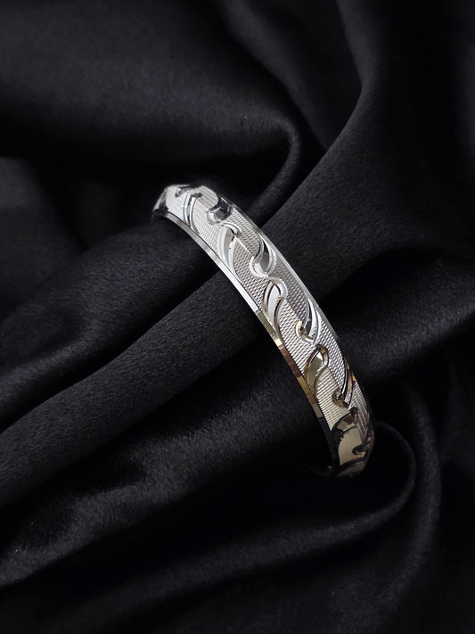 MENS SILVER KADDA SIZE 2.6 MK091