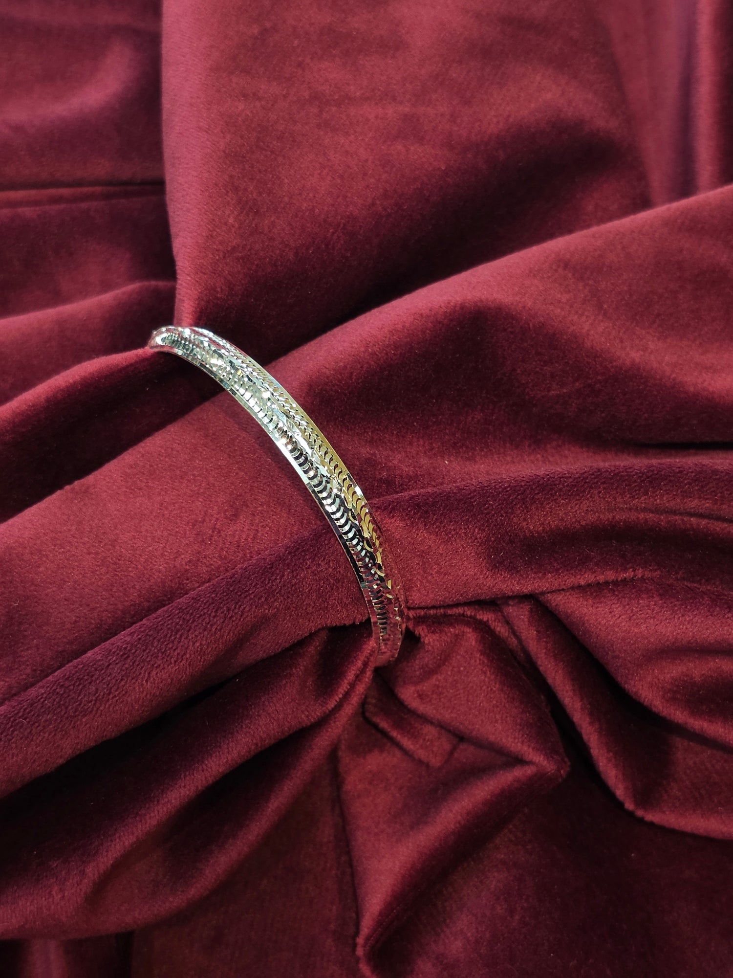 MEN SILVER KADA SIZE 2.4 BK049