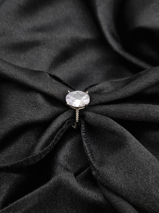SILVER RING SIZE 8 GR167