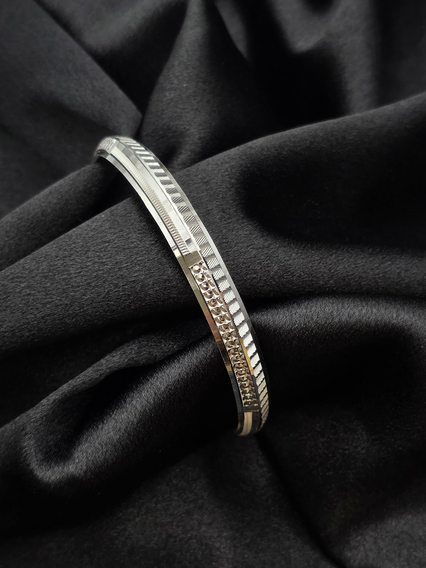 MENS SILVER KADDA SIZE 2.6 MK072