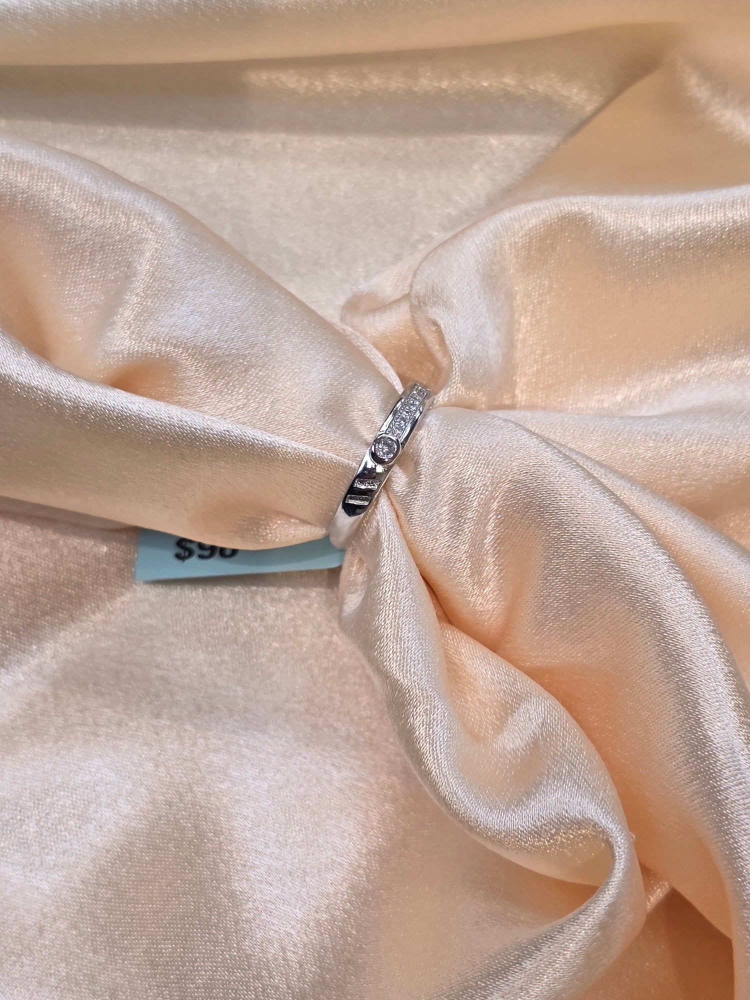 SILVER RING SIZE 8 GR454