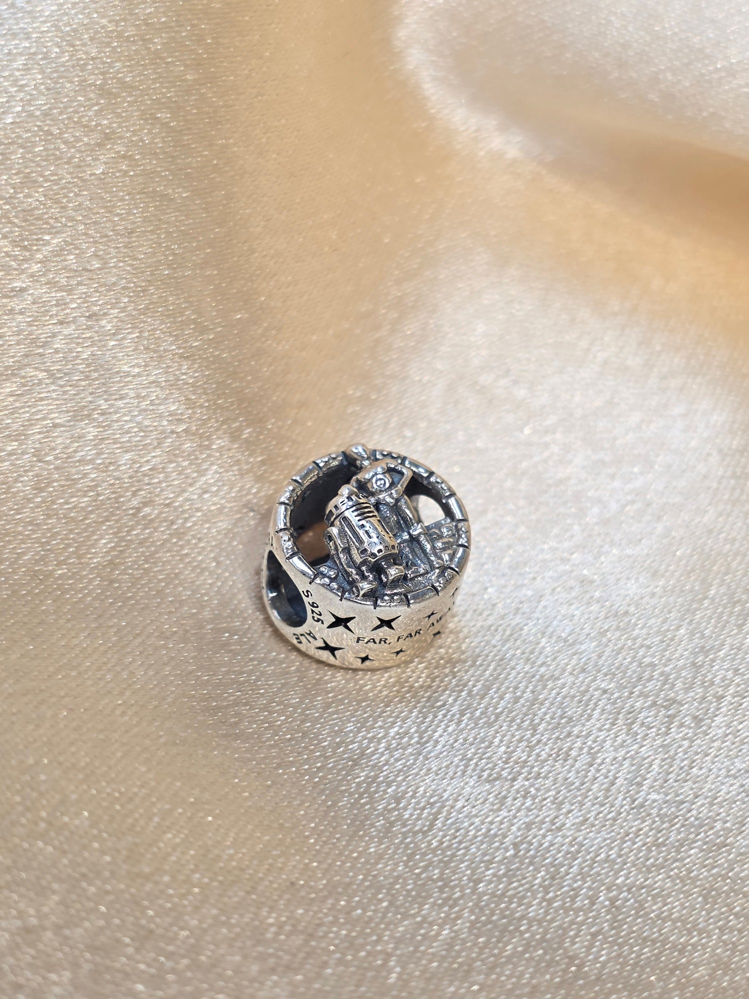 PANDORA STAR WARS OPEN WORK CHARM PC303