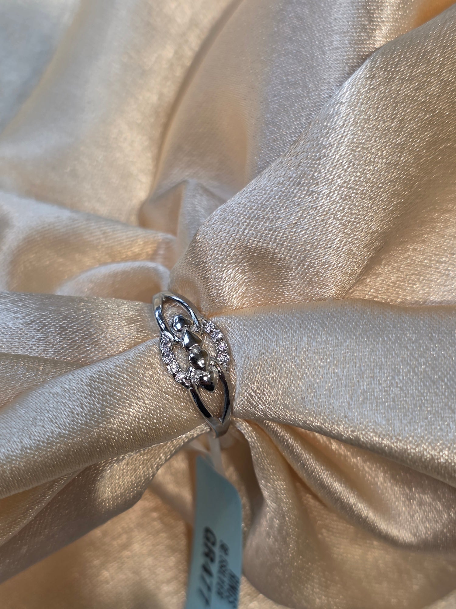 SILVER RING SIZE 5 GR527