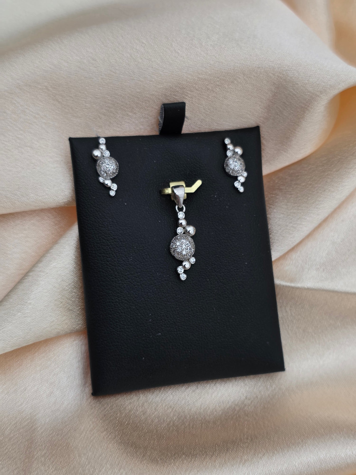 SILVER PENDANT SET PS022