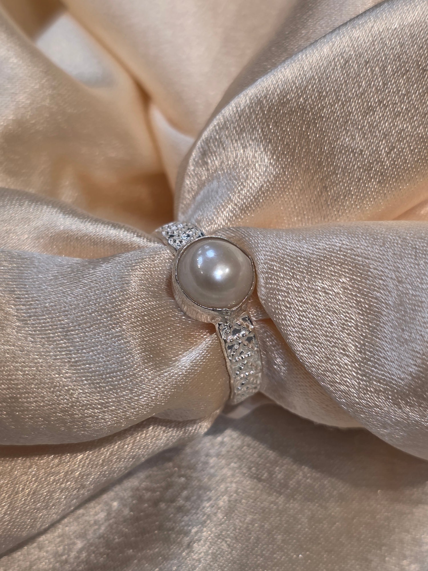 PEARL RING SIZE 12 GR944