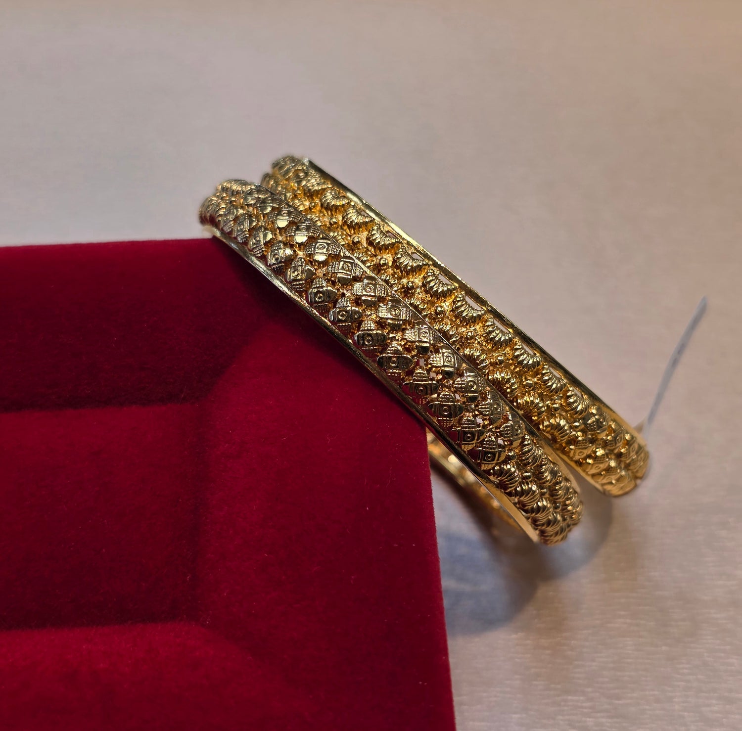 GOLD PLATED BANGLES SIZE 2.4 BG007