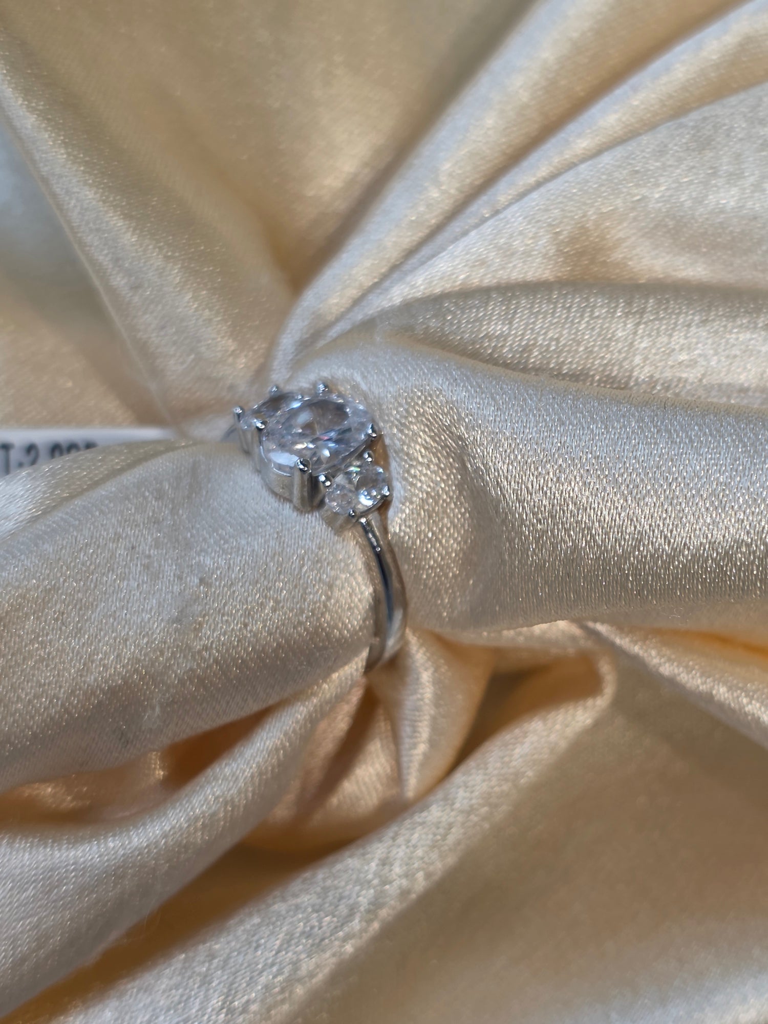 SILVER RING SIZE 6 GR642