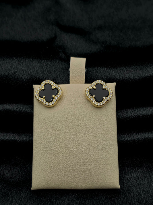 SILVER EAR STUDS GE190