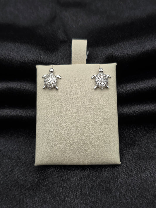 SILVER EAR STUDS GE540