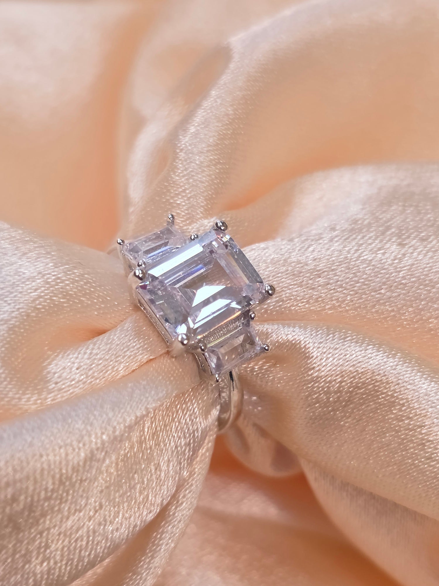 SILVER RING SIZE 6 GR1228