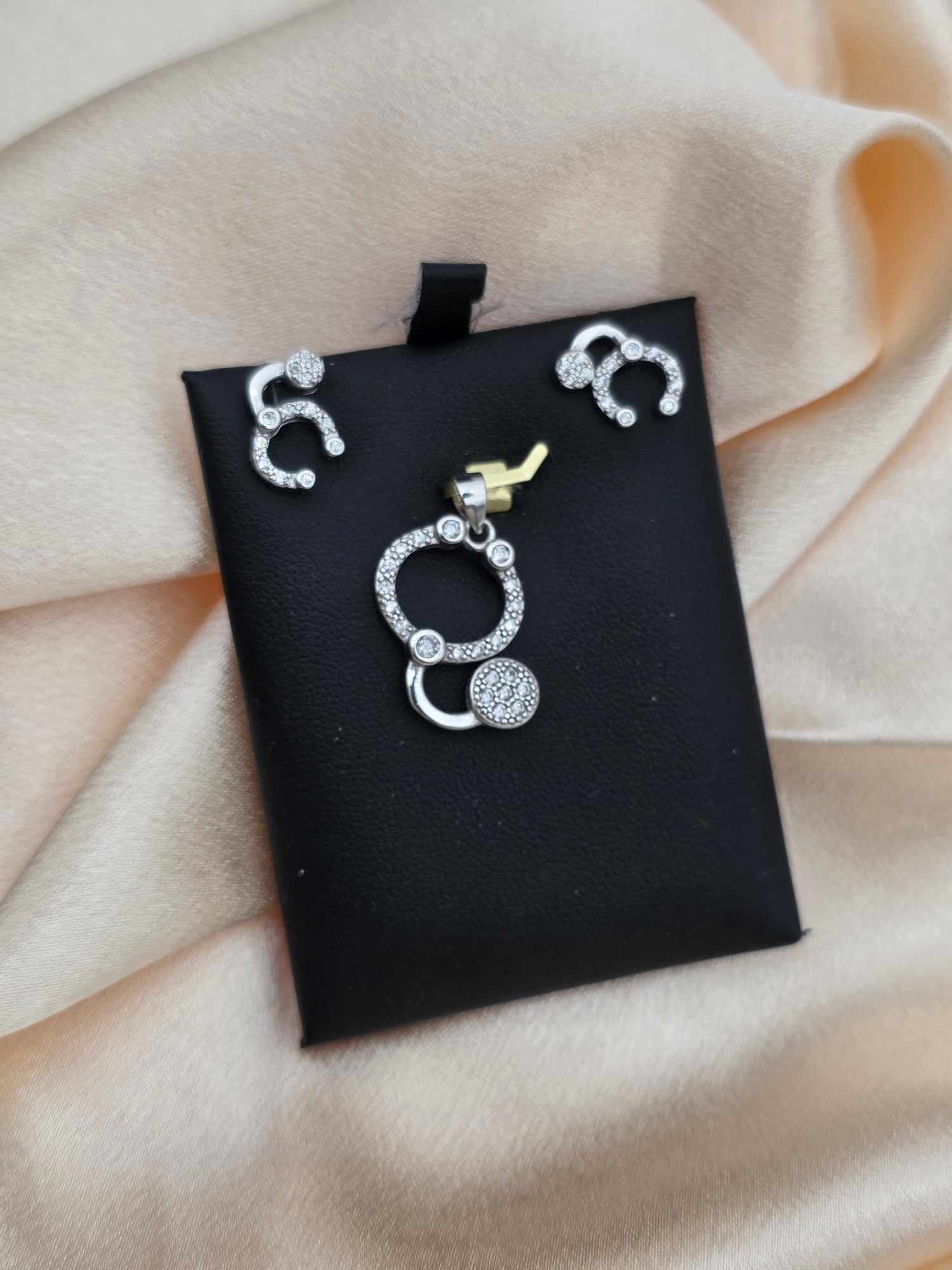 SILVER PENDANT SET PS018