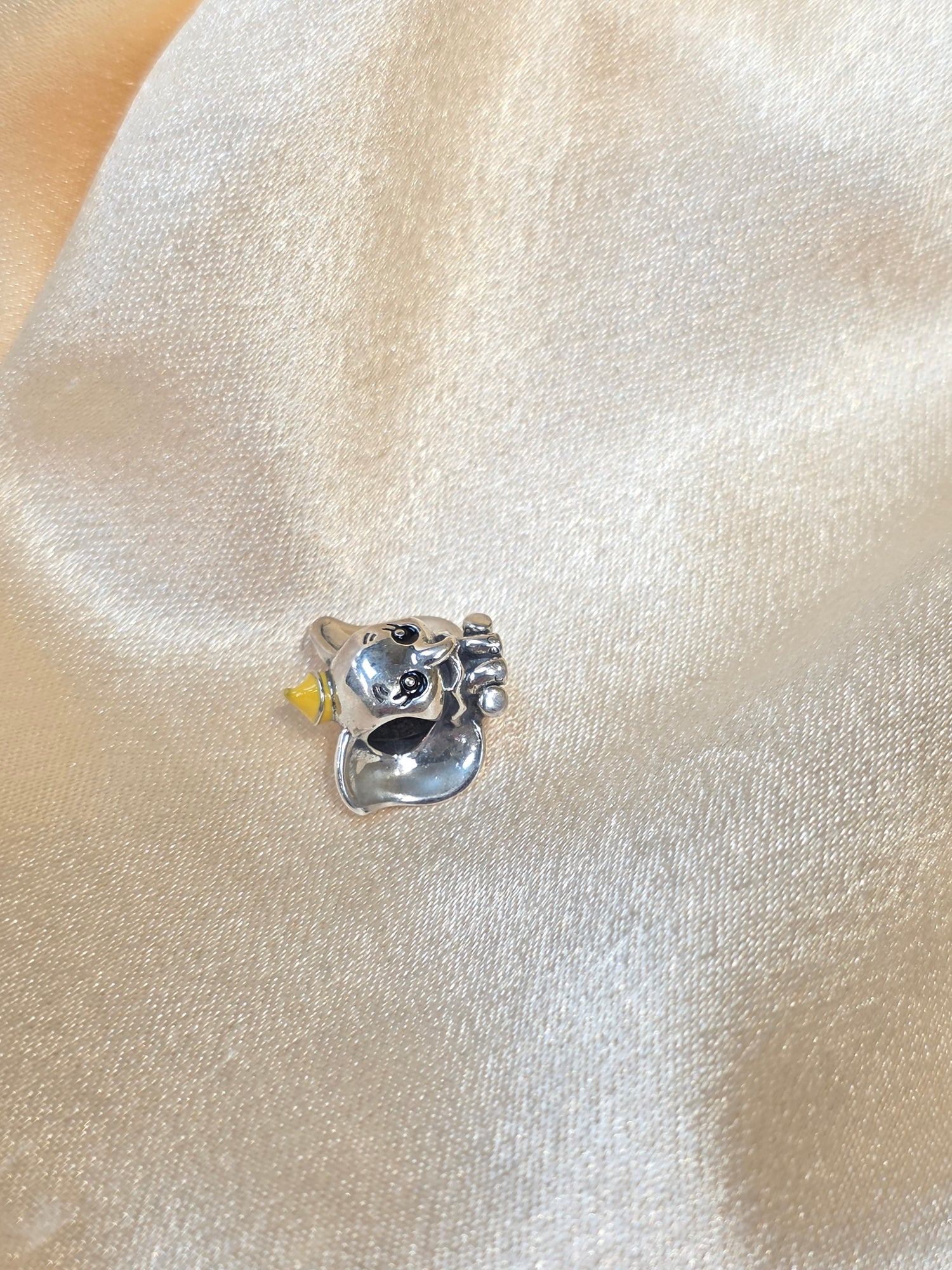 PANDORA DISNEY DUMBO CHARM PC331