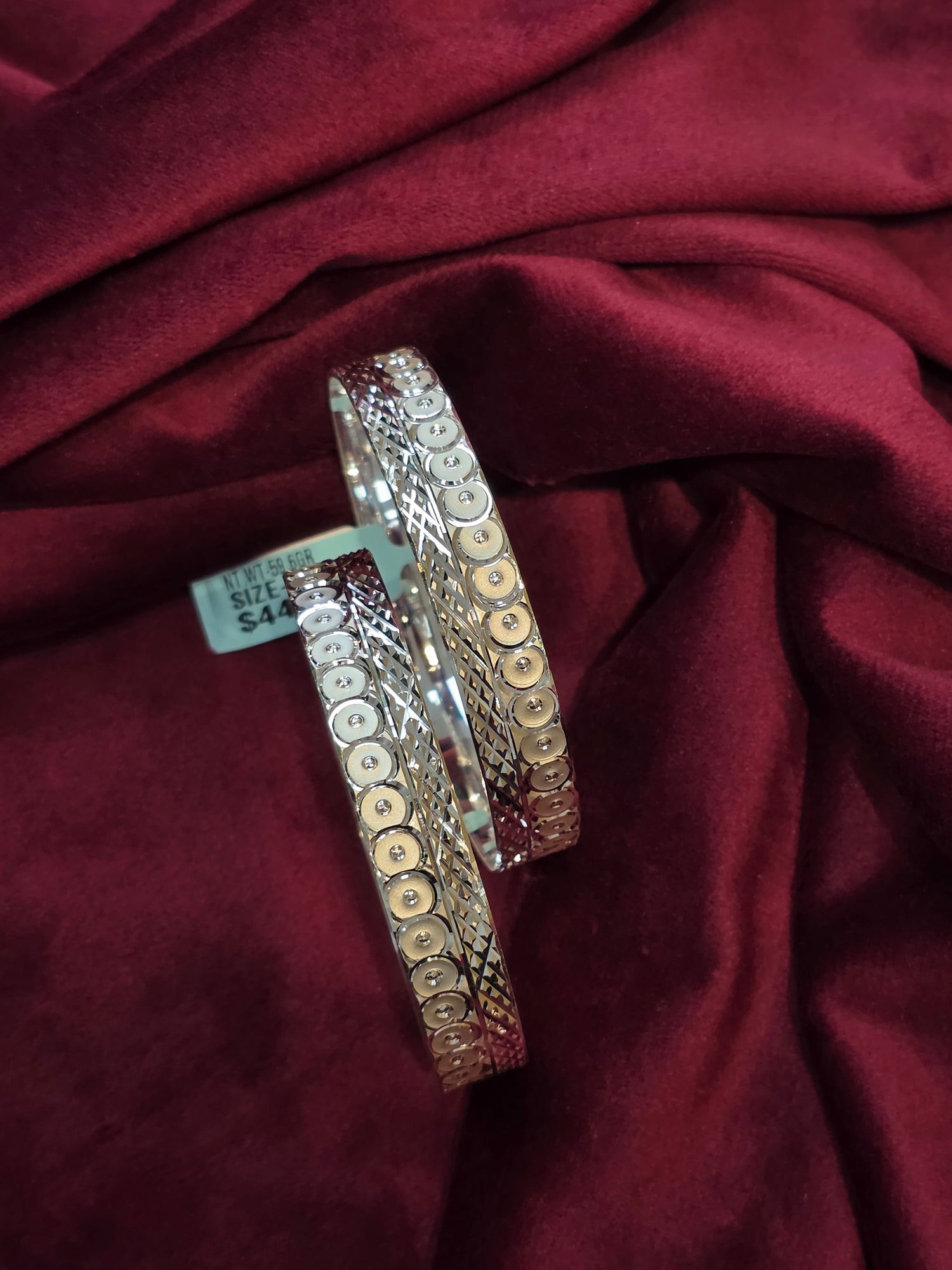 SILVER BANGLES 2.5IN LB013