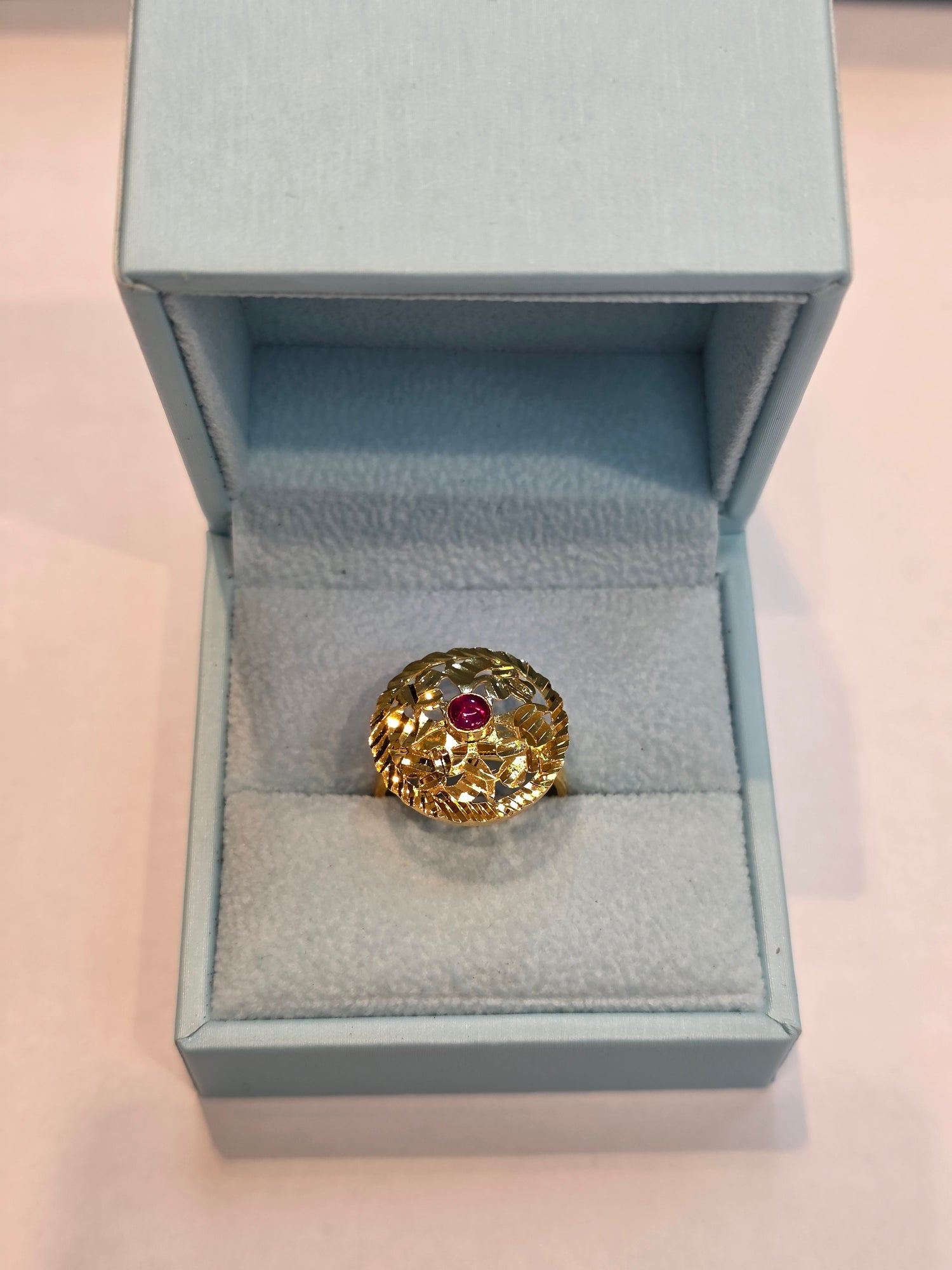 GOLD PLATED RING SIZE 7