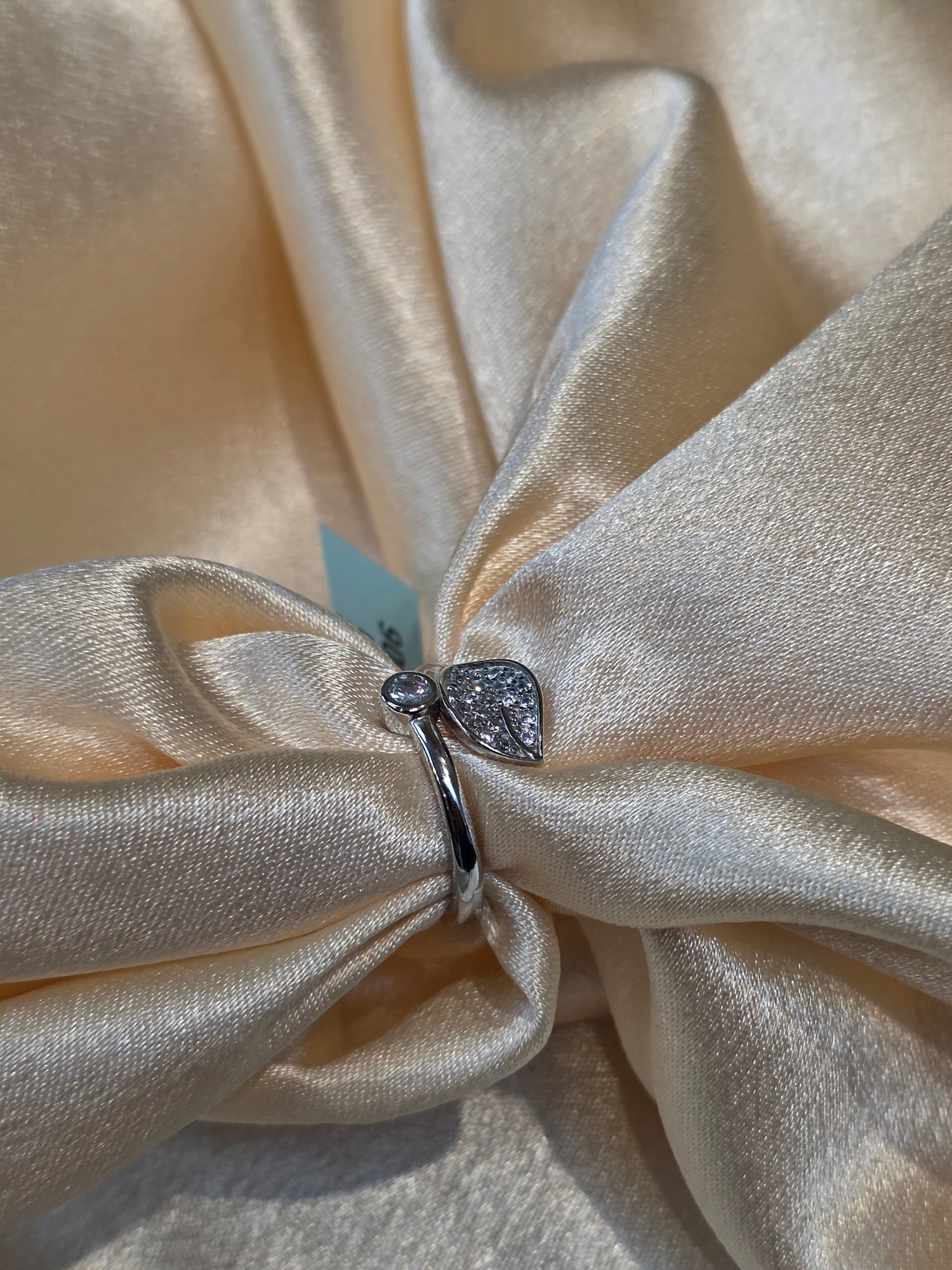 SILVER RING SIZE 5 GR506