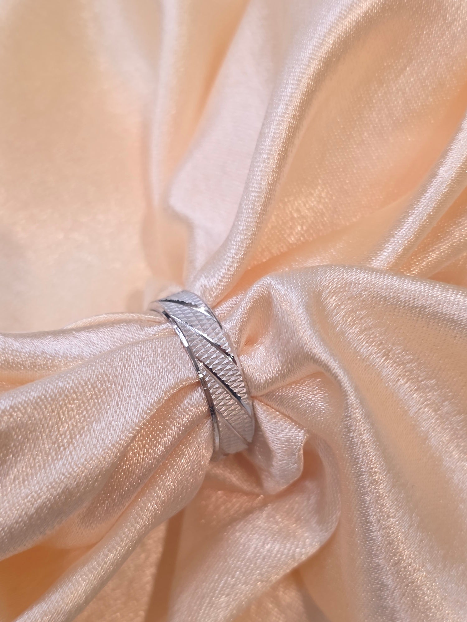 SILVER BAND SIZE 7 GR360