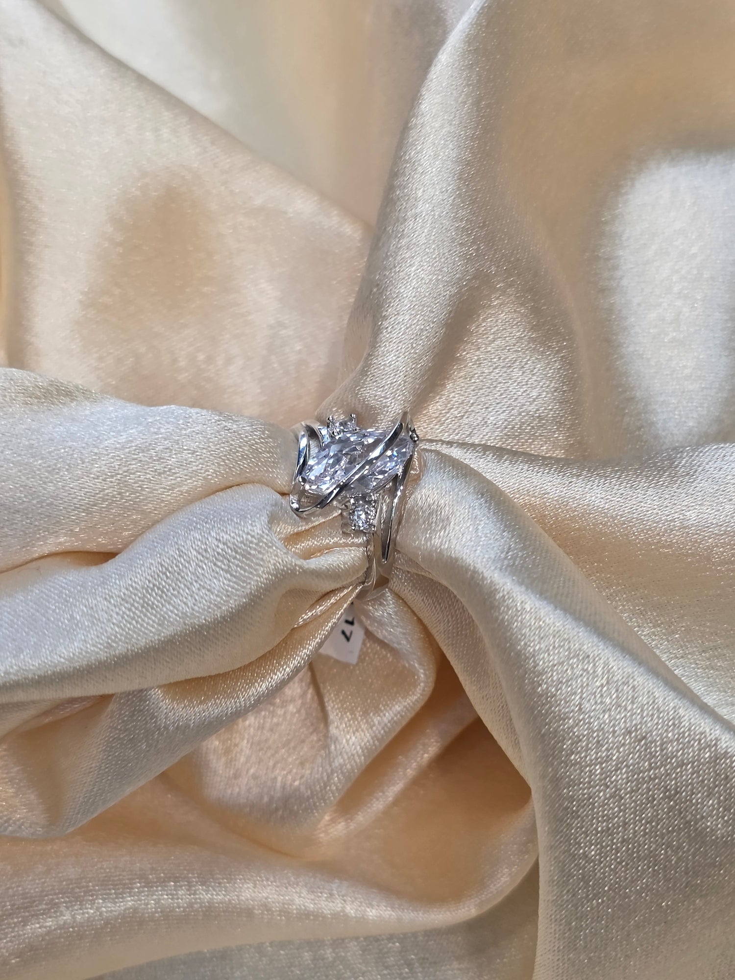 SILVER RING SIZE 8 GR1247