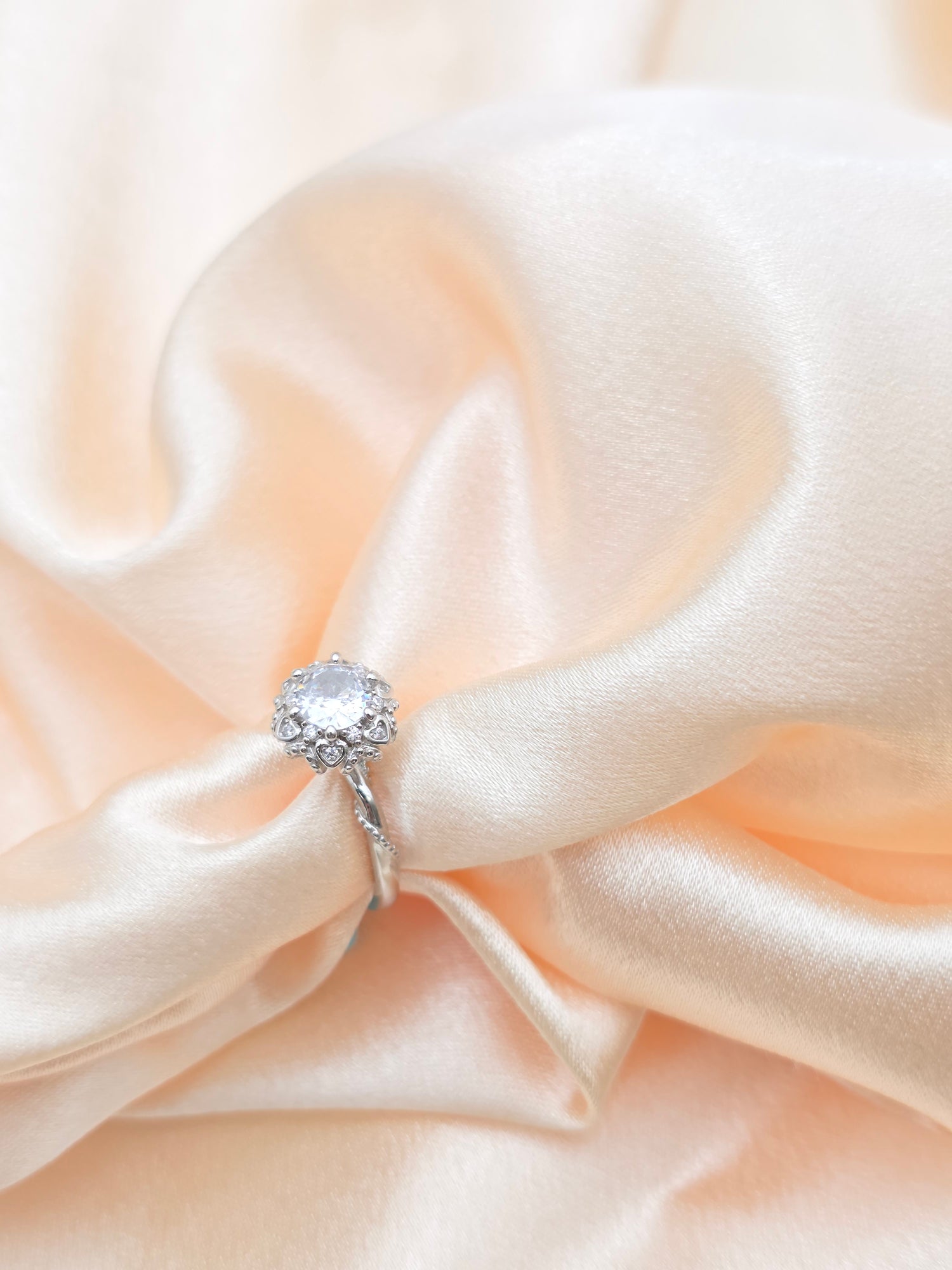 SILVER RING SIZE 6 GR063