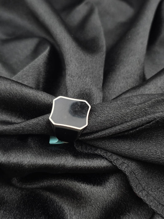 BOYS SILVER RING SIZE 9 BR052