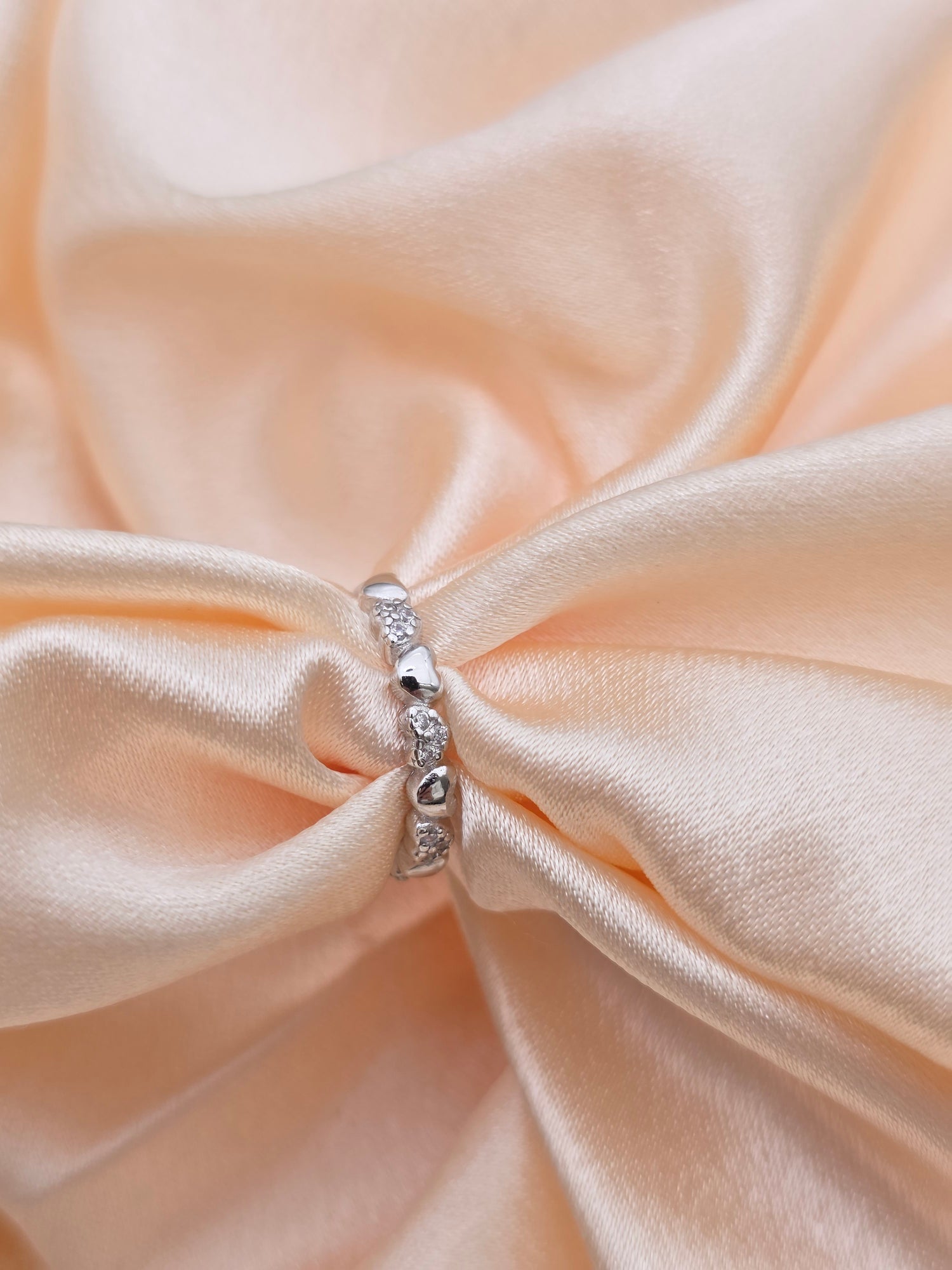 SILVER RING SIZE 6 GR049