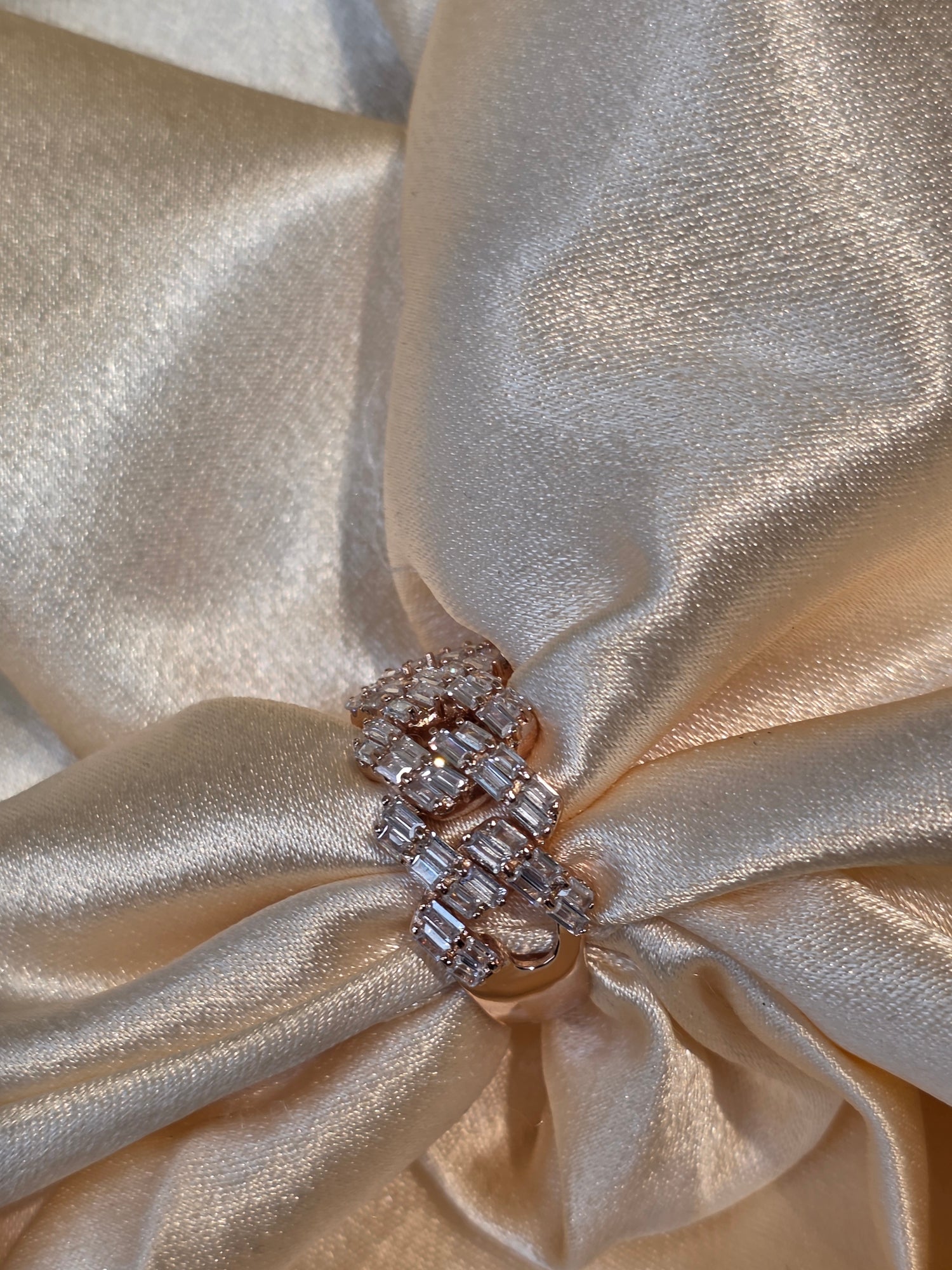 BOYS SILVER RING SIZE 10 BR035