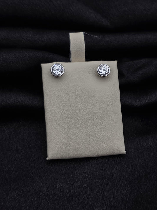 SILVER EAR STUDS GE155