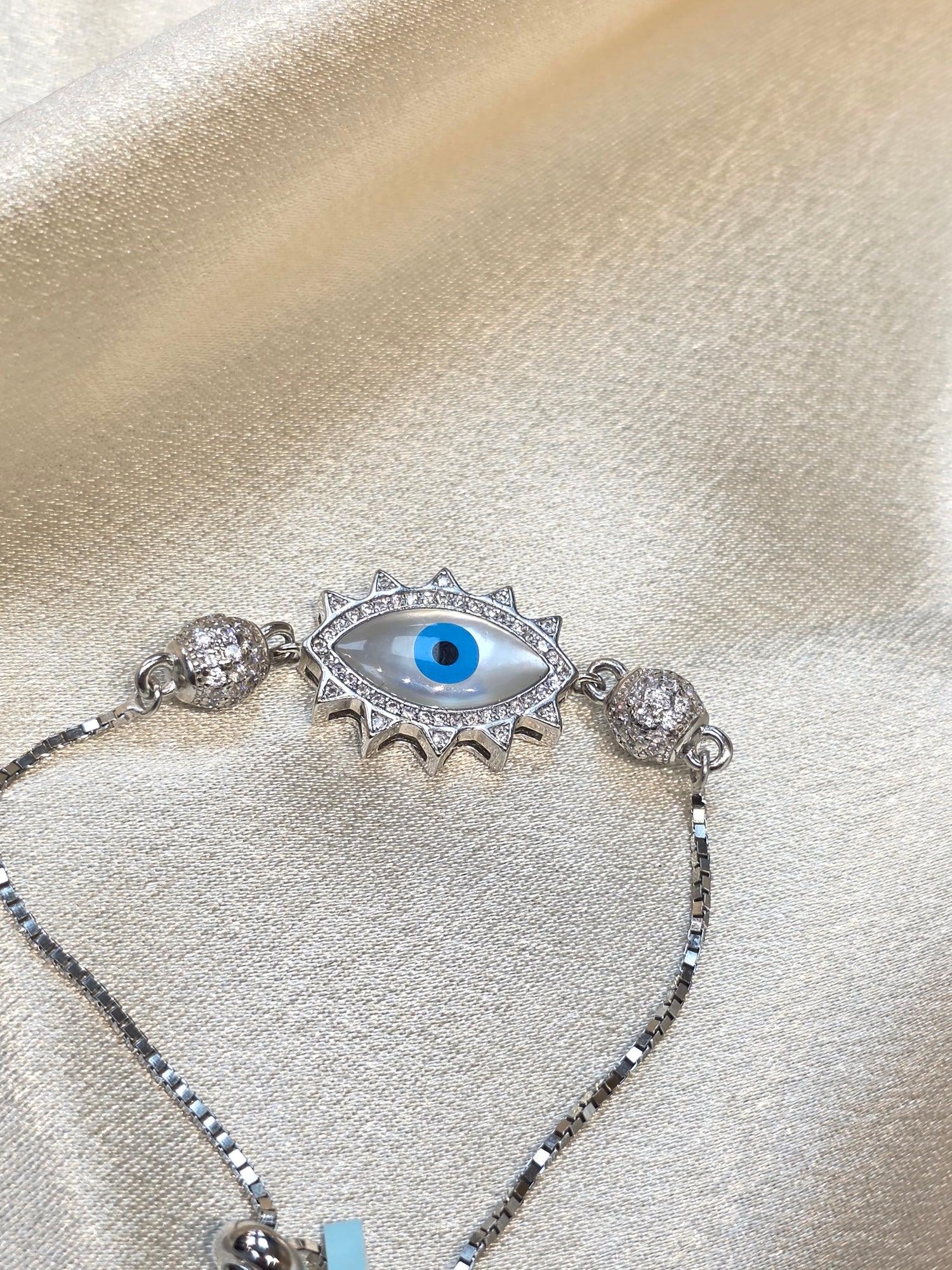SILVER EVIL EYE BRACELET GB096