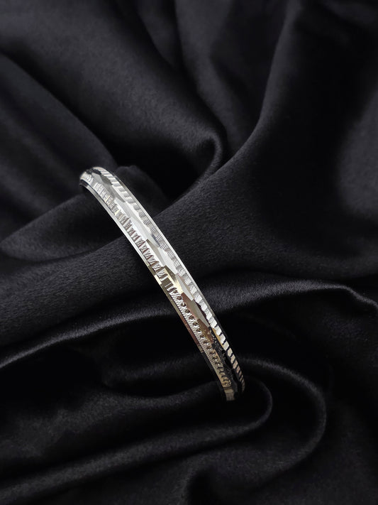 MENS SILVER KADDA SIZE 3 MK083